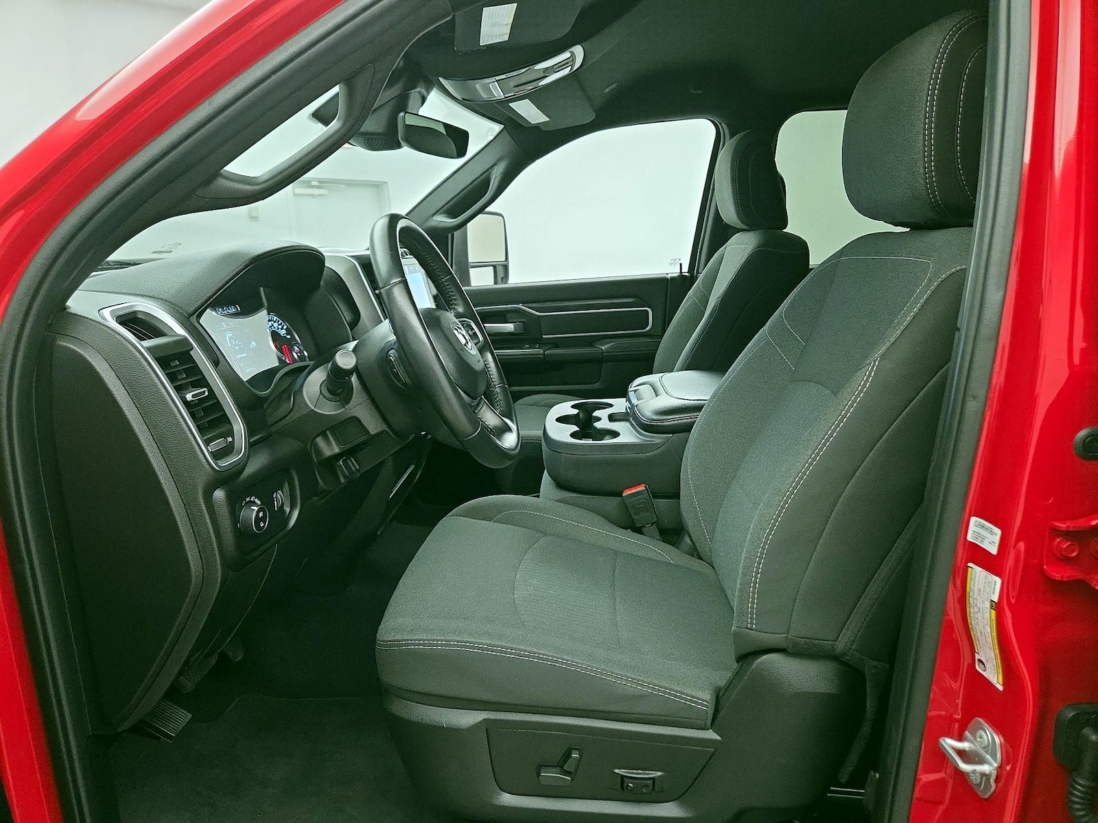 Power Seat(s) & Side Airbags