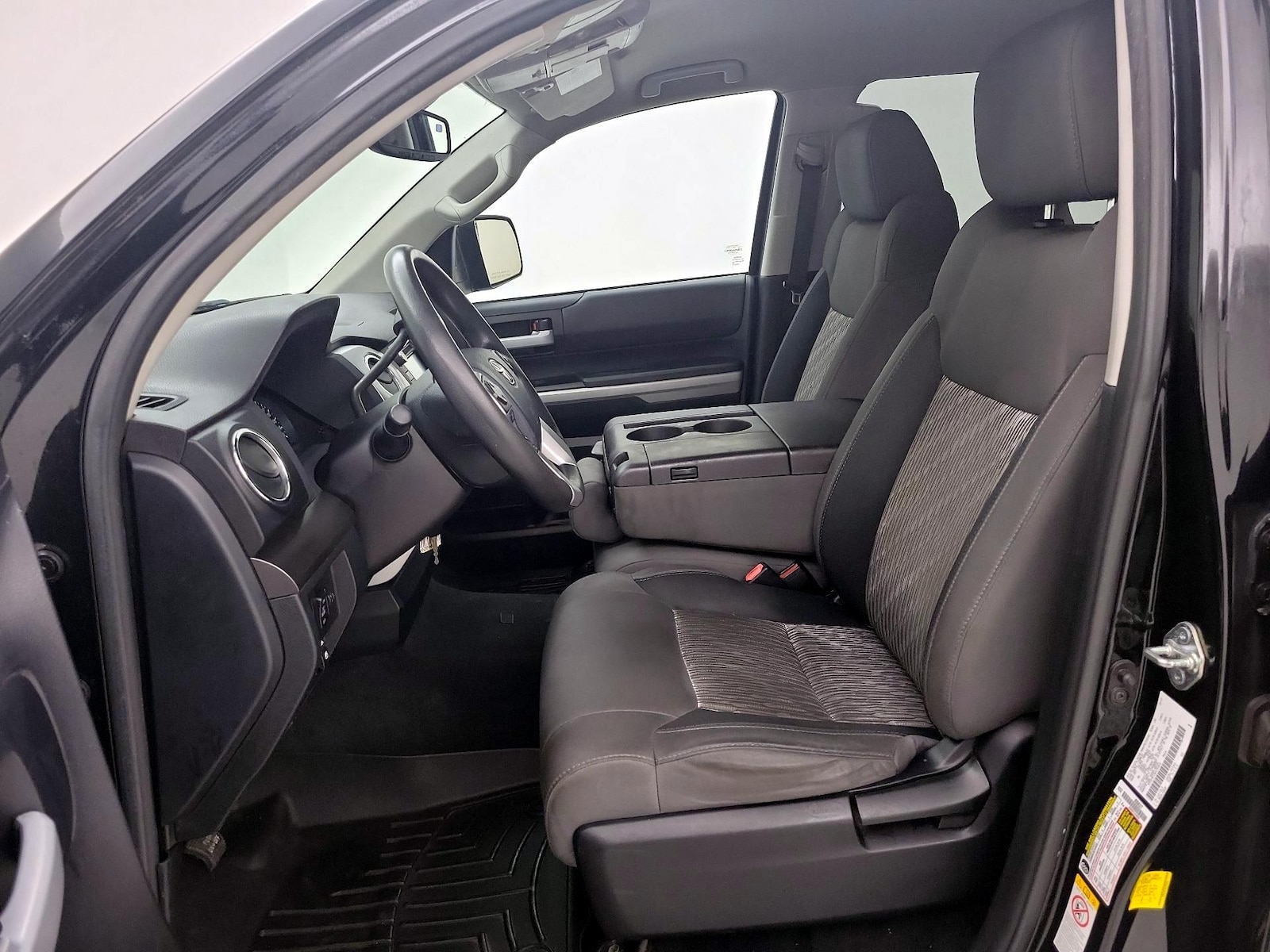Power Seat(s) & Side Airbags