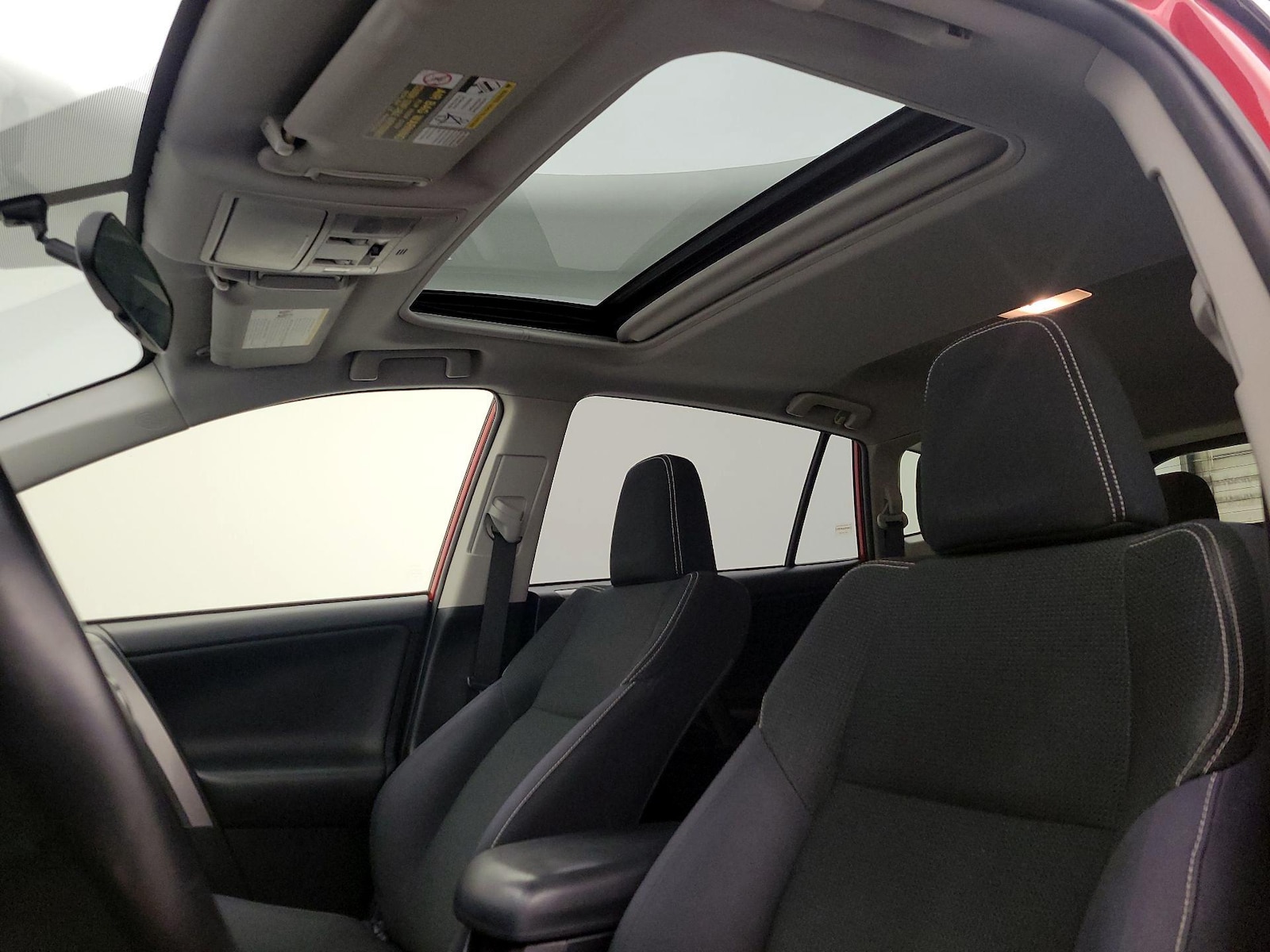 Sunroof(s) & Overhead Airbags