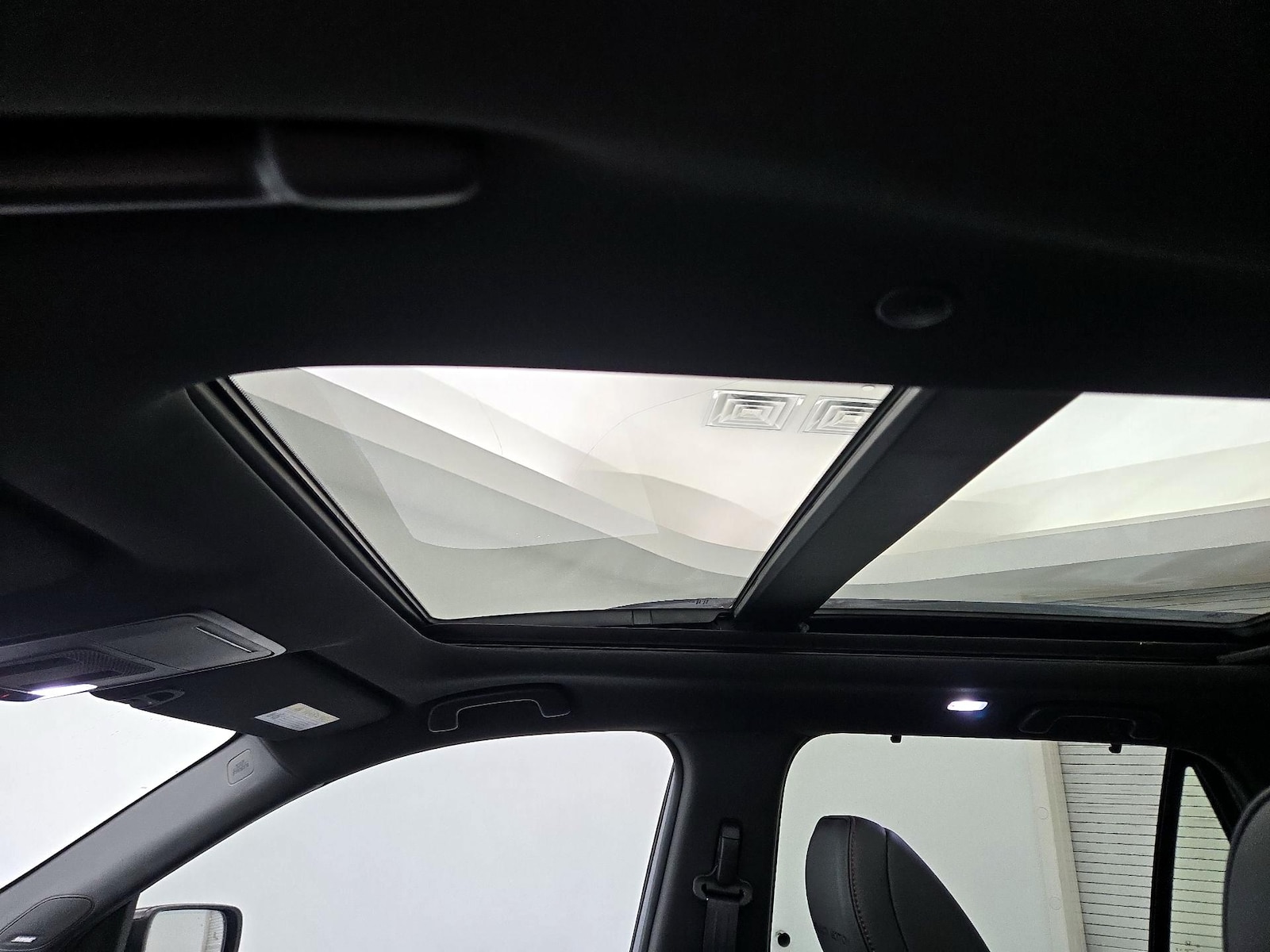 Panoramic Sunroof