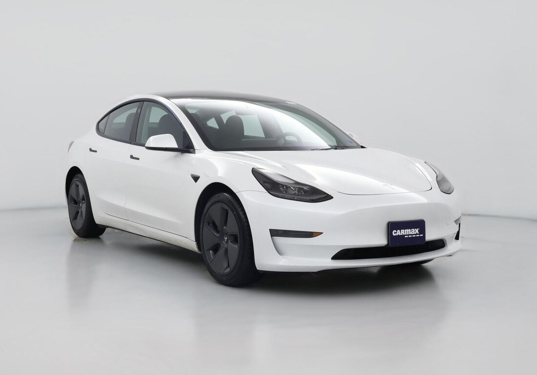 2023 Tesla Model 3 Rear-Wheel Drive in White — CarMax photo