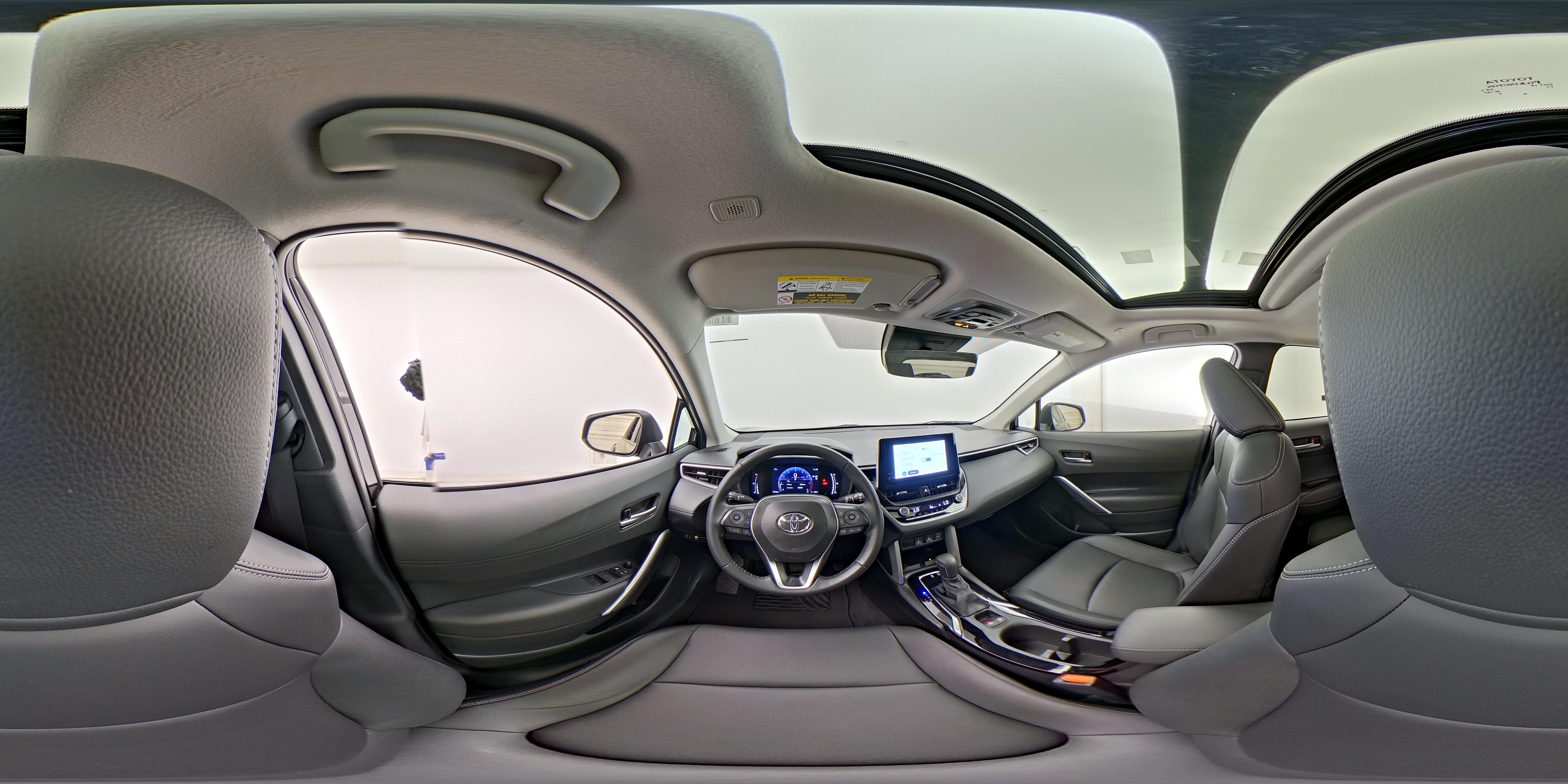 2024 Toyota Corolla Cross XLE - Photo 27
