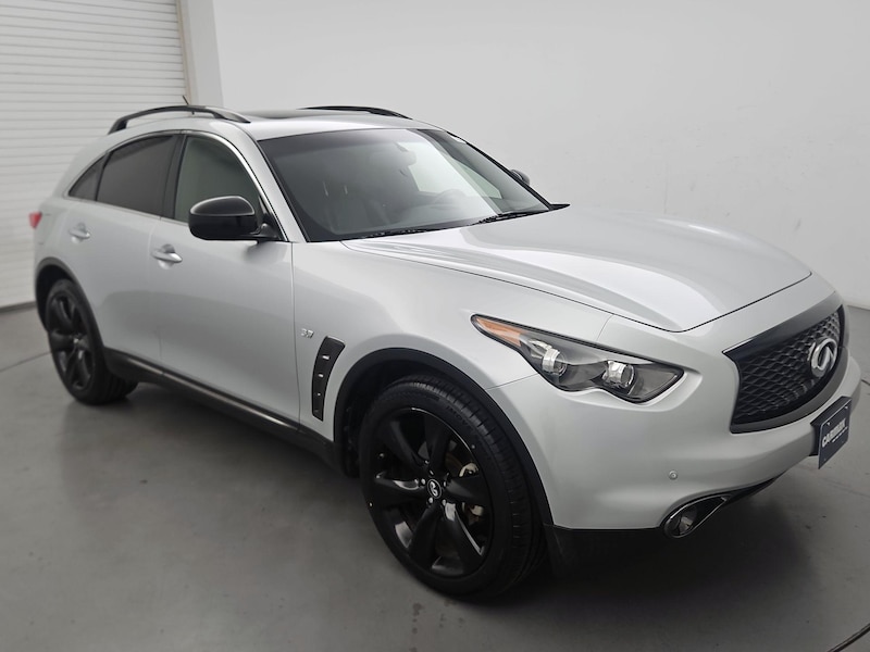 2017 Infiniti QX70