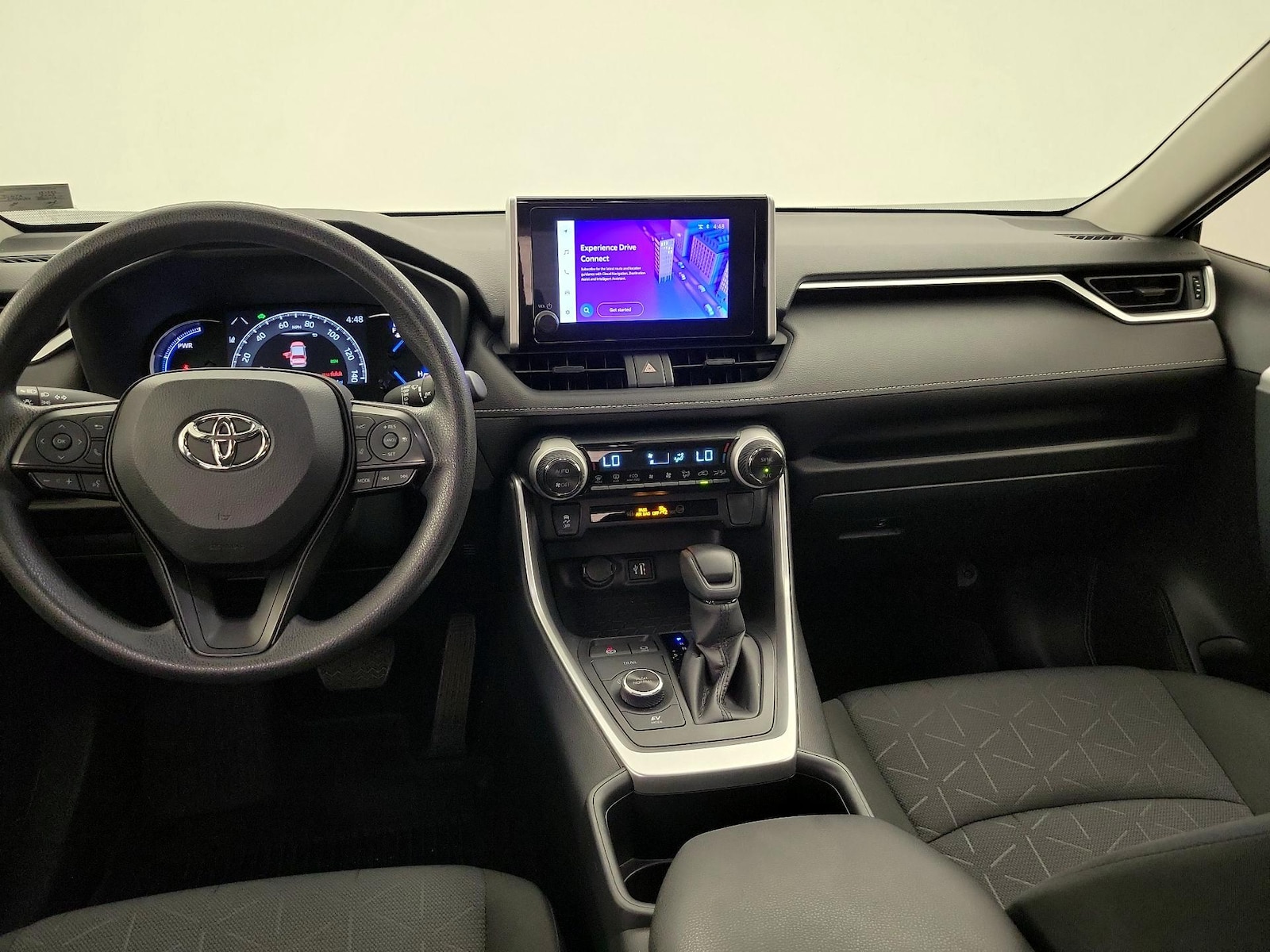 2023 Toyota RAV4 XLE - Photo 10