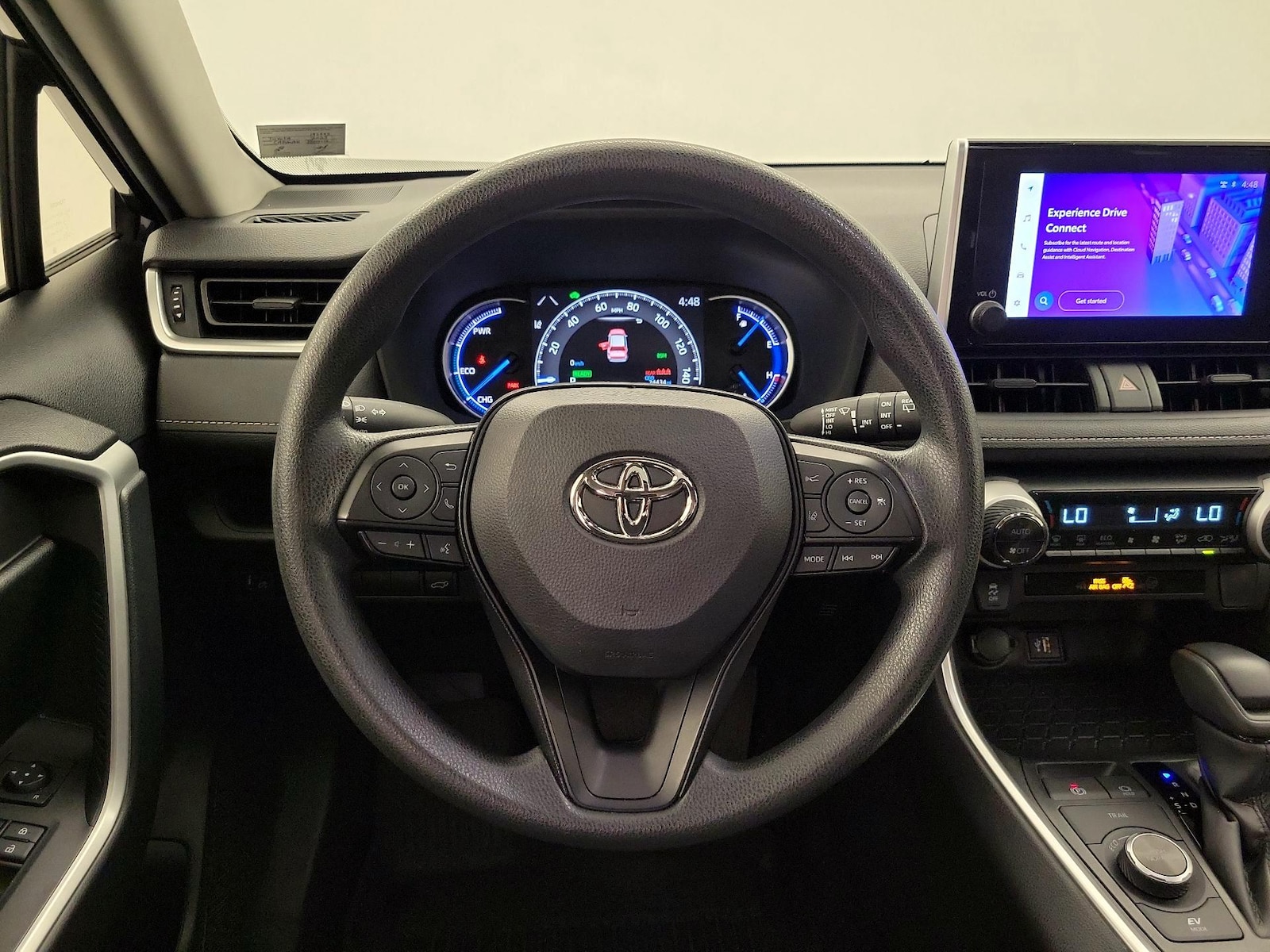 2023 Toyota RAV4 XLE - Photo 11