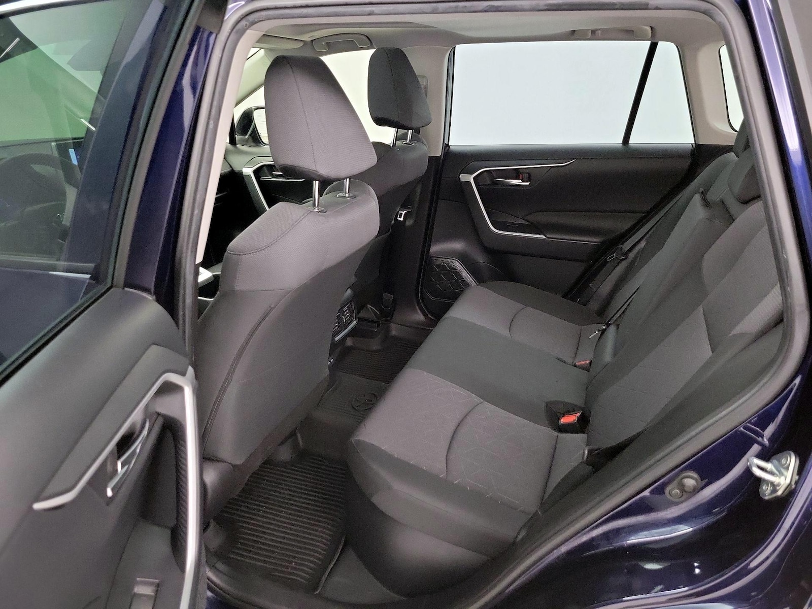 2023 Toyota RAV4 XLE - Photo 21