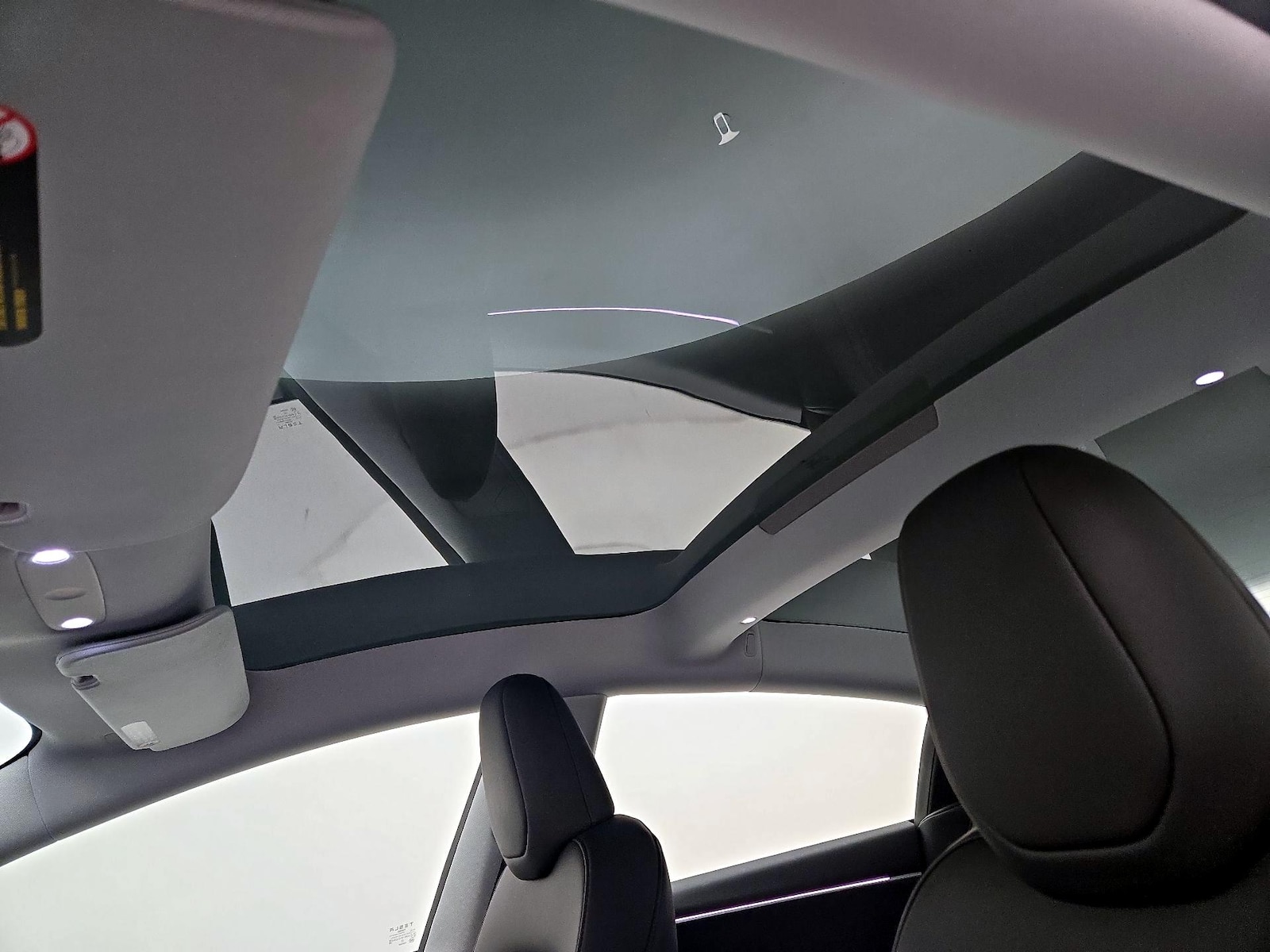 Skylight(s) & Overhead Airbags