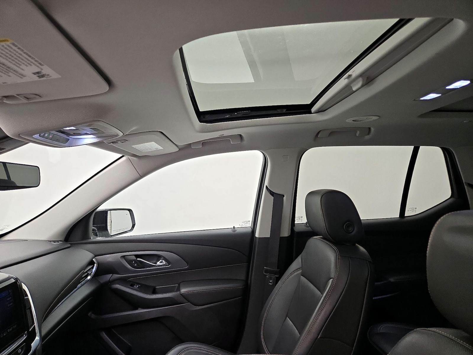 Sunroof(s) & Skylight(s)