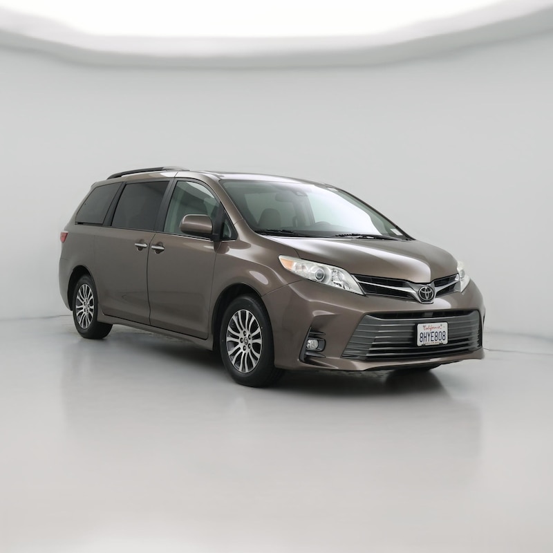 2019 Toyota Sienna XLE
