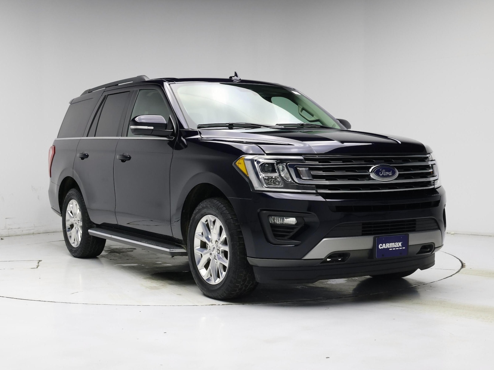 2021 Ford Expedition XLT - Photo 2