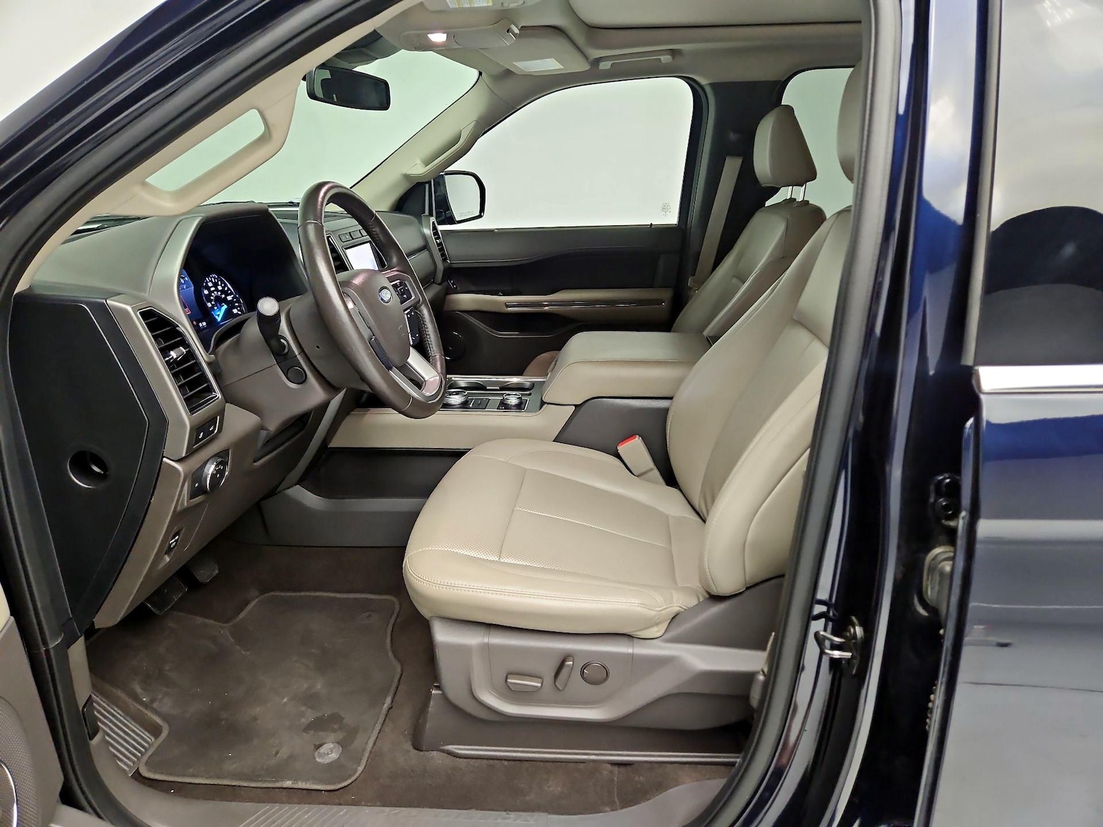 2021 Ford Expedition XLT - Photo 12