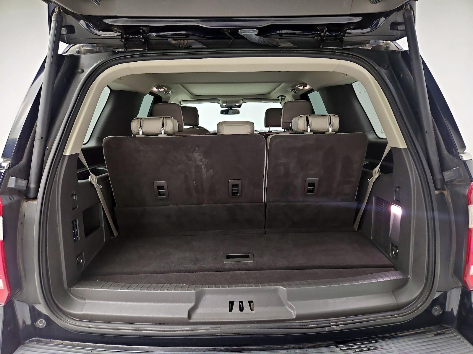 2021 Ford Expedition XLT - Photo 23