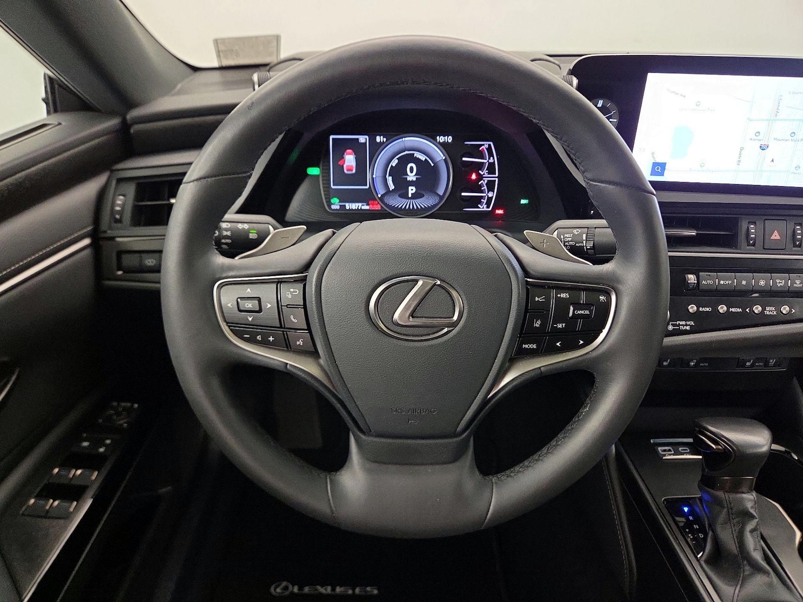 2024 Lexus ES Hybrid 300h - Photo 11