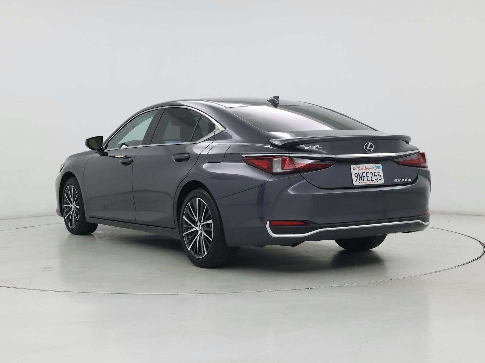 2024 Lexus ES Hybrid 300h - Photo 3