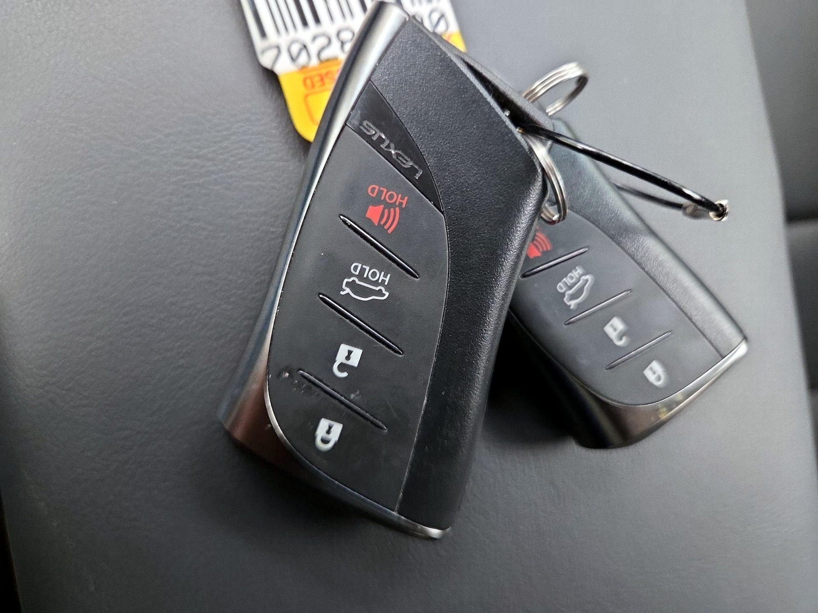 2024 Lexus ES Hybrid 300h - Photo 25