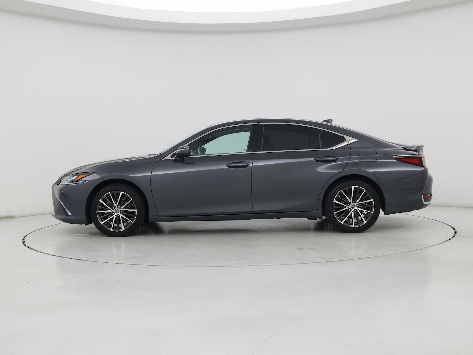 2024 Lexus ES Hybrid 300h - Photo 4