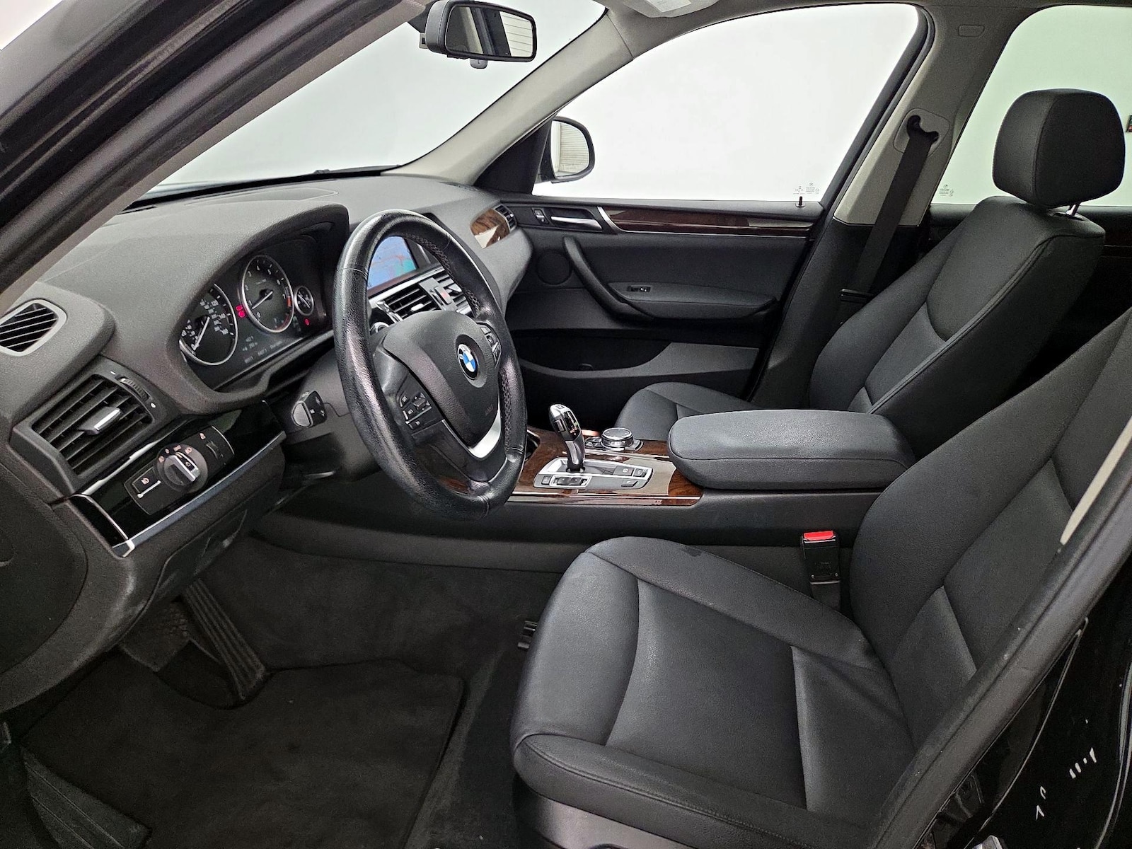 Power Seat(s) & Side Airbags