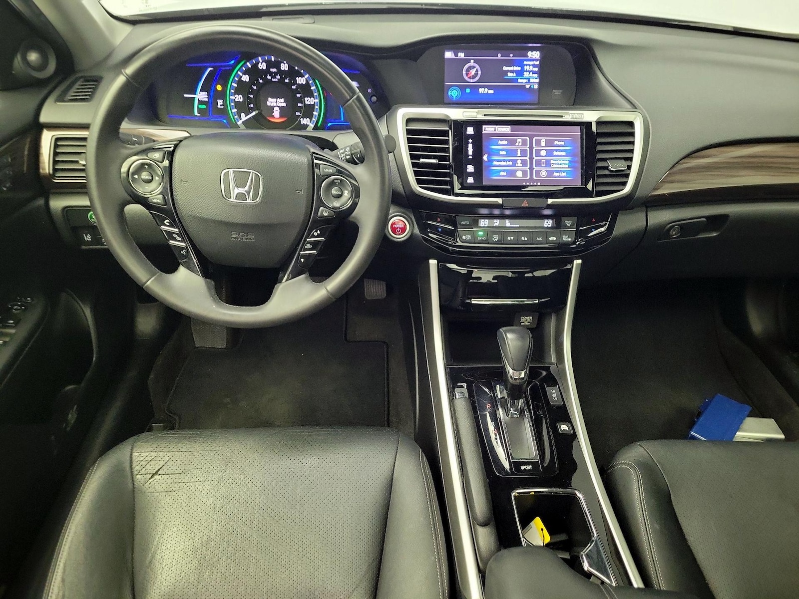 Apple CarPlay® & Android Auto™
