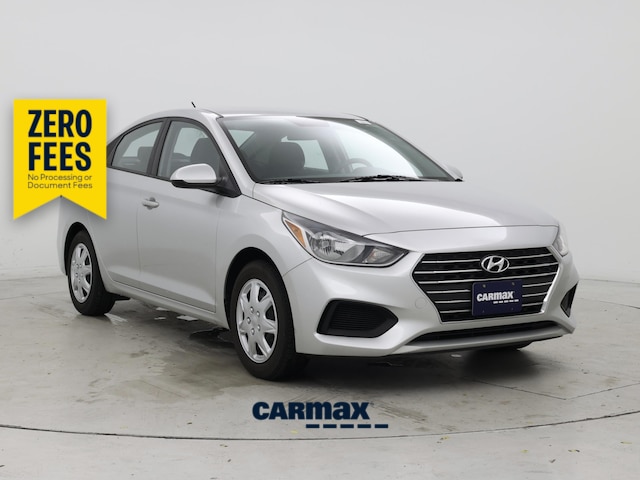 Silver 2019 Hyundai Accent Sedan Front-Wheel Drive Automatic