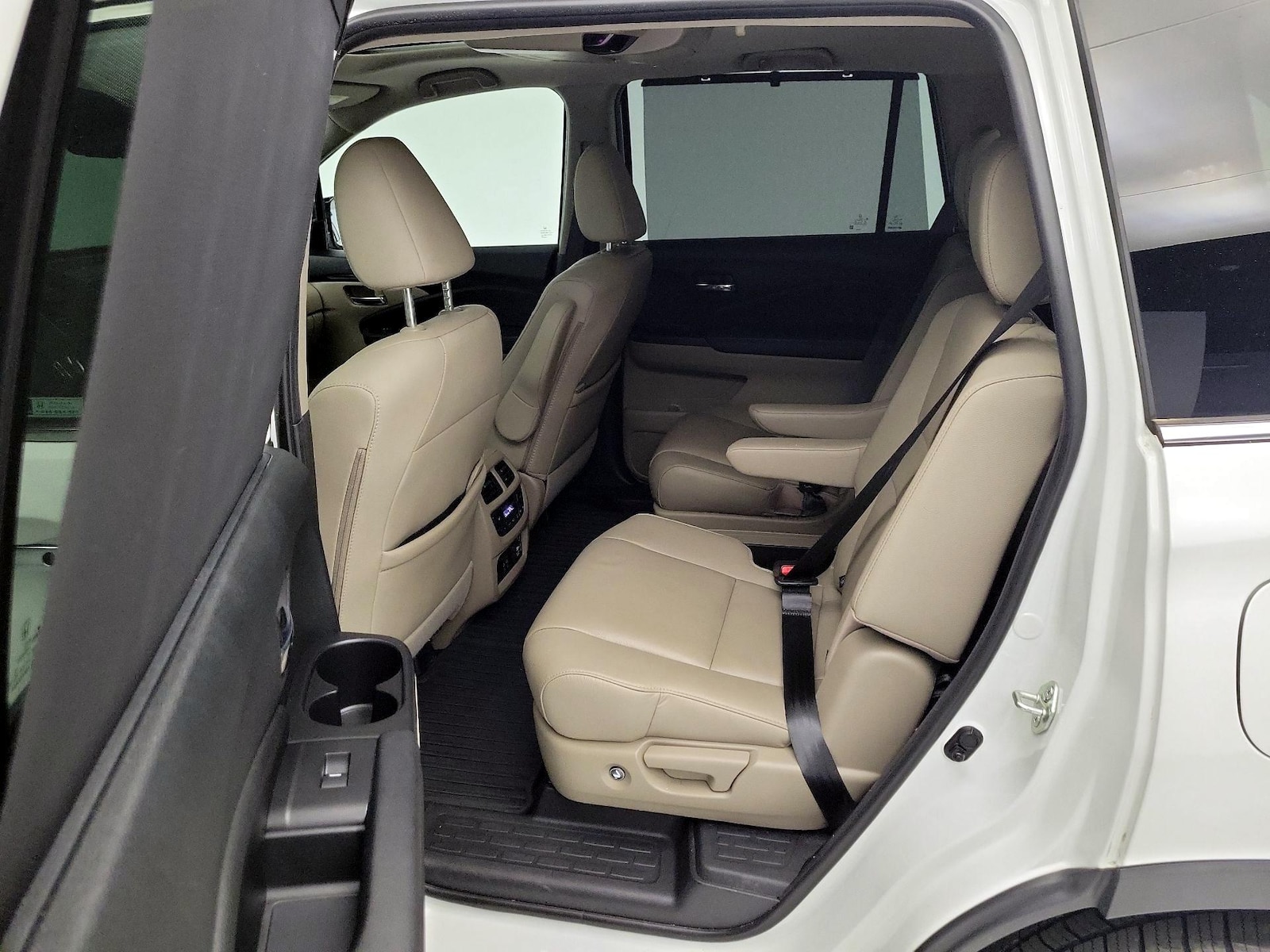 Rear Air Conditioning