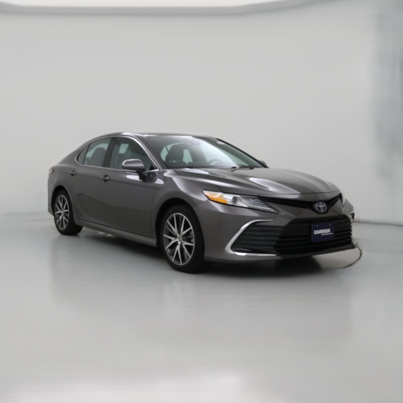 2024 Toyota Camry Hybrid XLE