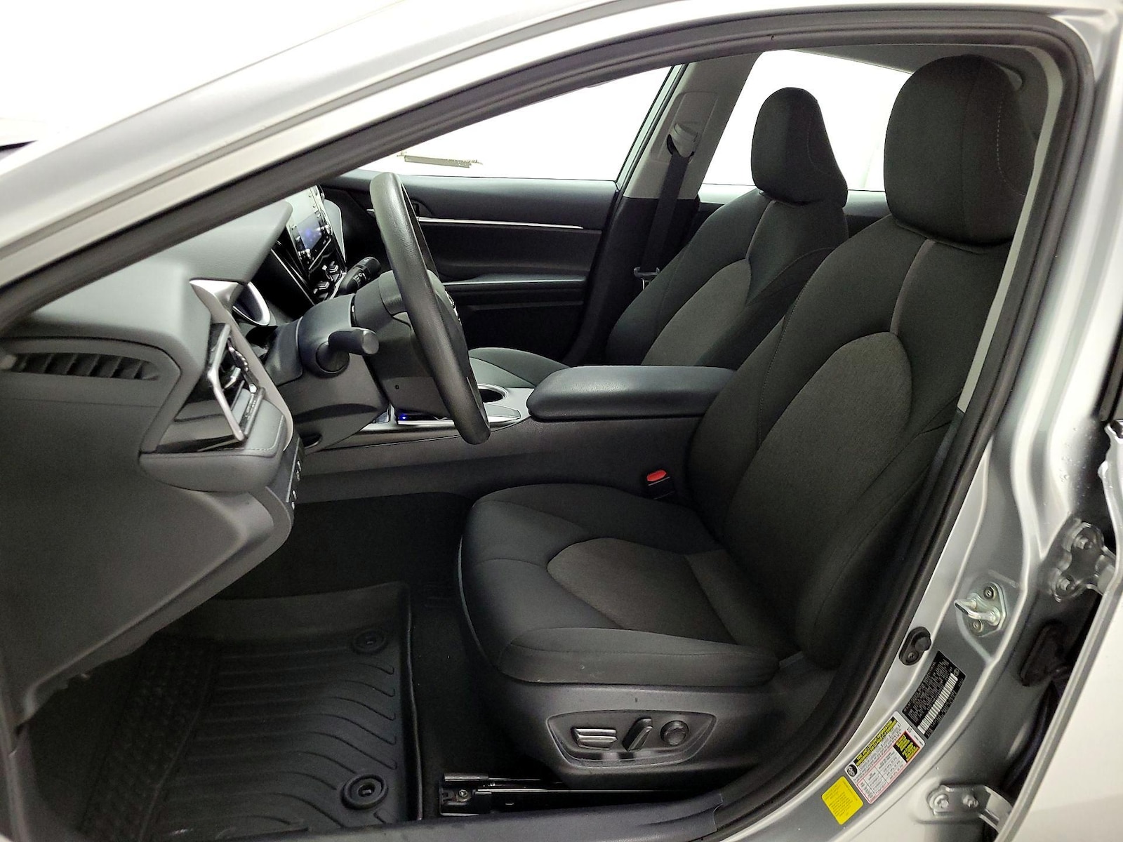 Power Seat(s) & Side Airbags
