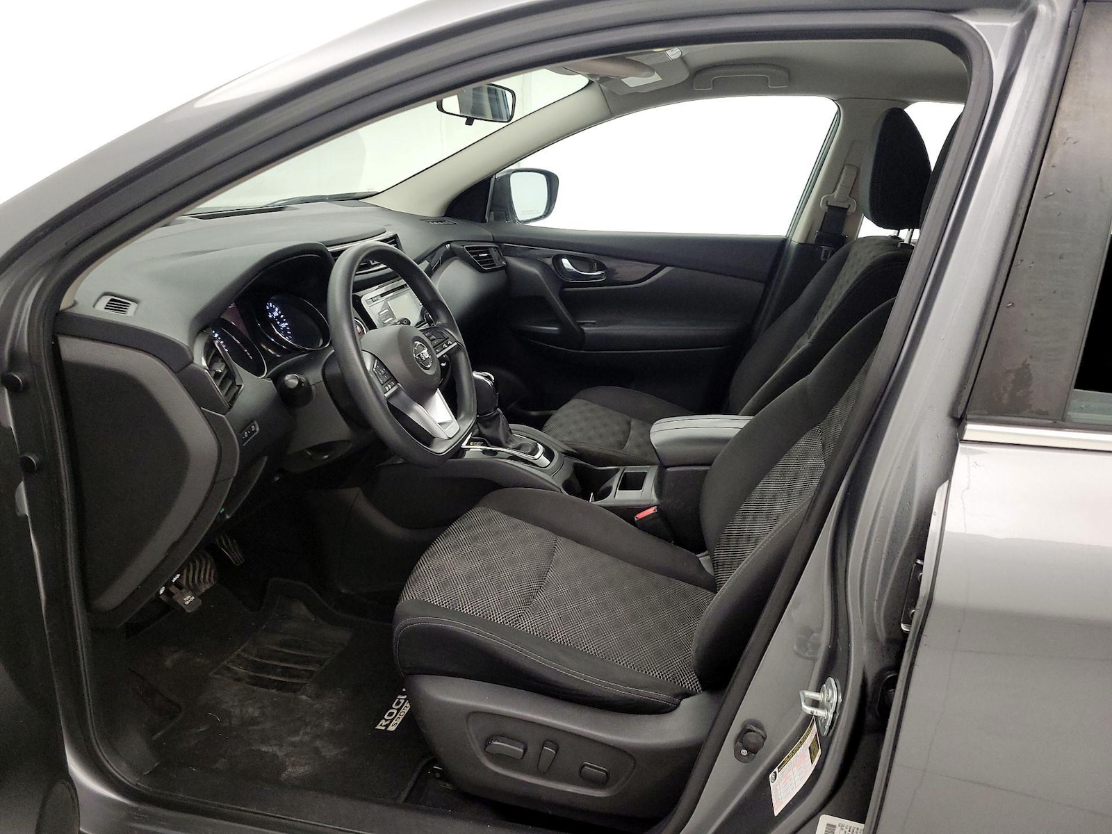 Power Seat(s) & Side Airbags
