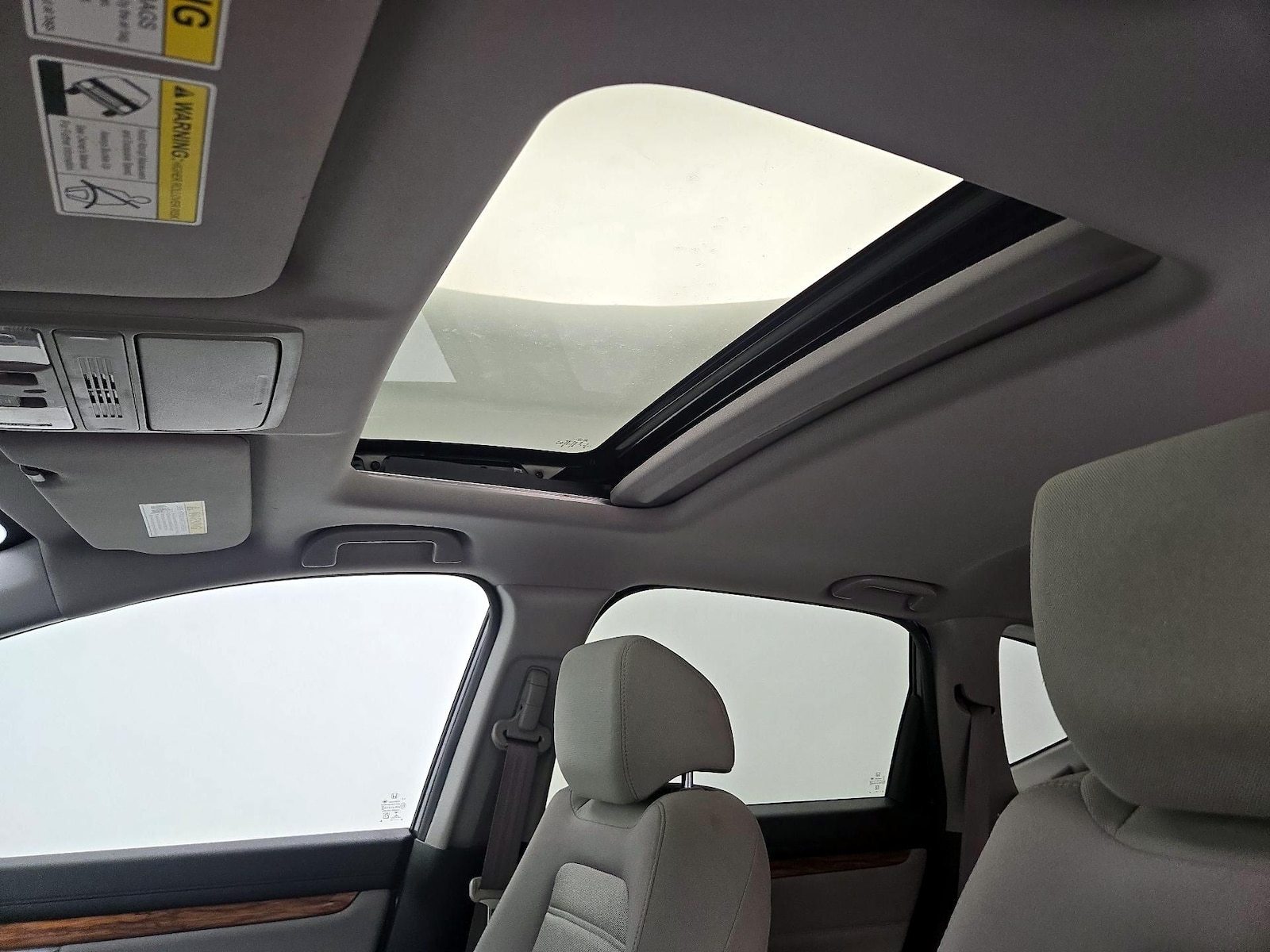 Sunroof(s) & Overhead Airbags