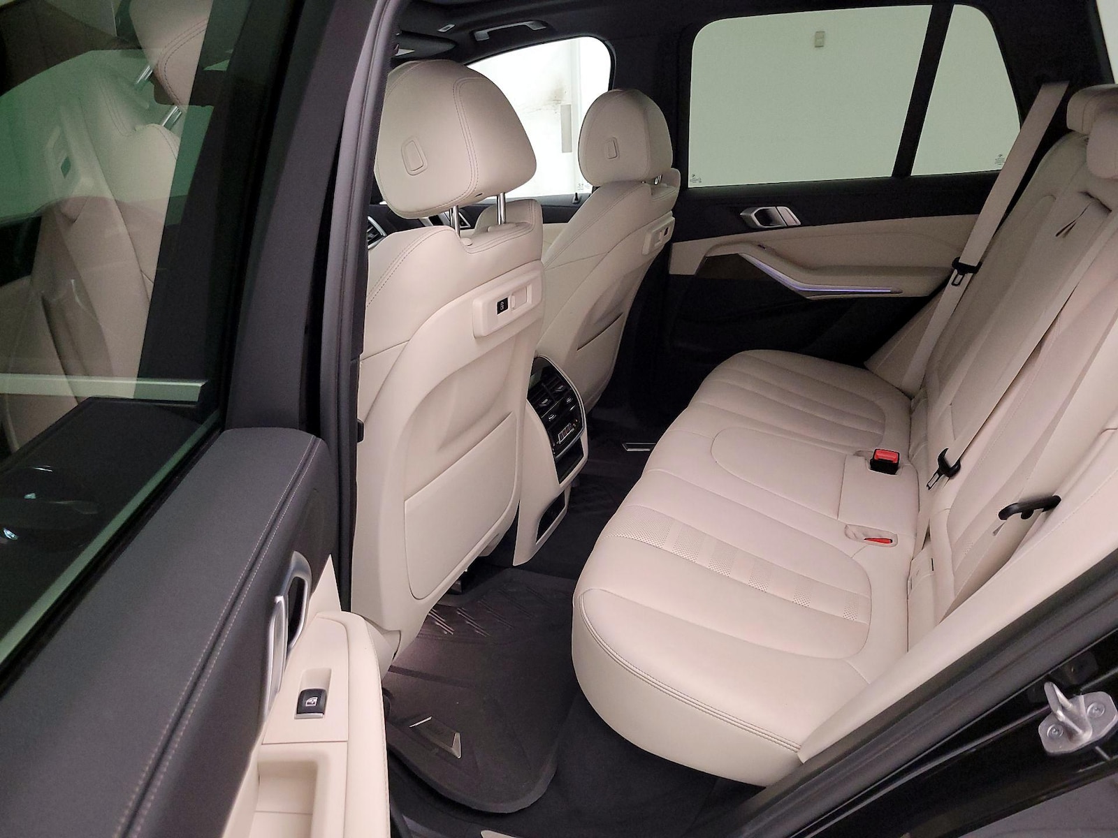 Rear Air Conditioning