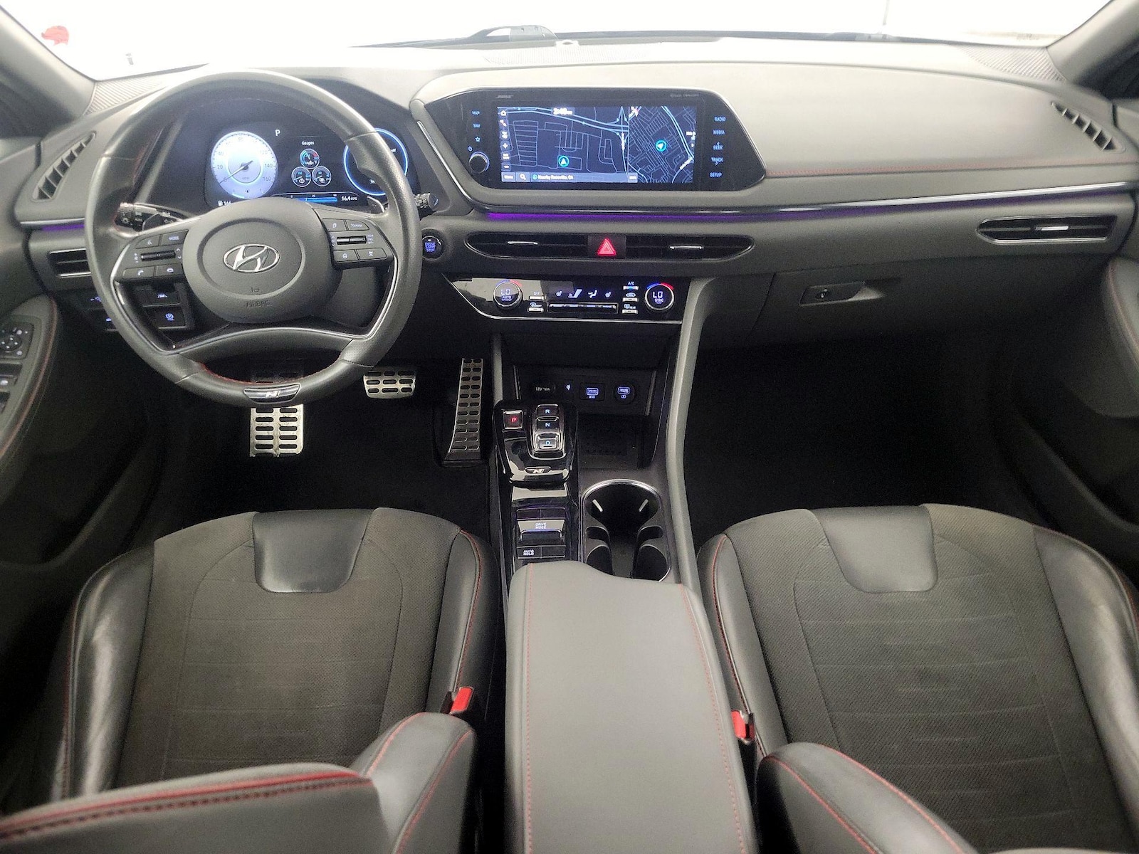 Apple CarPlay® & Android Auto™