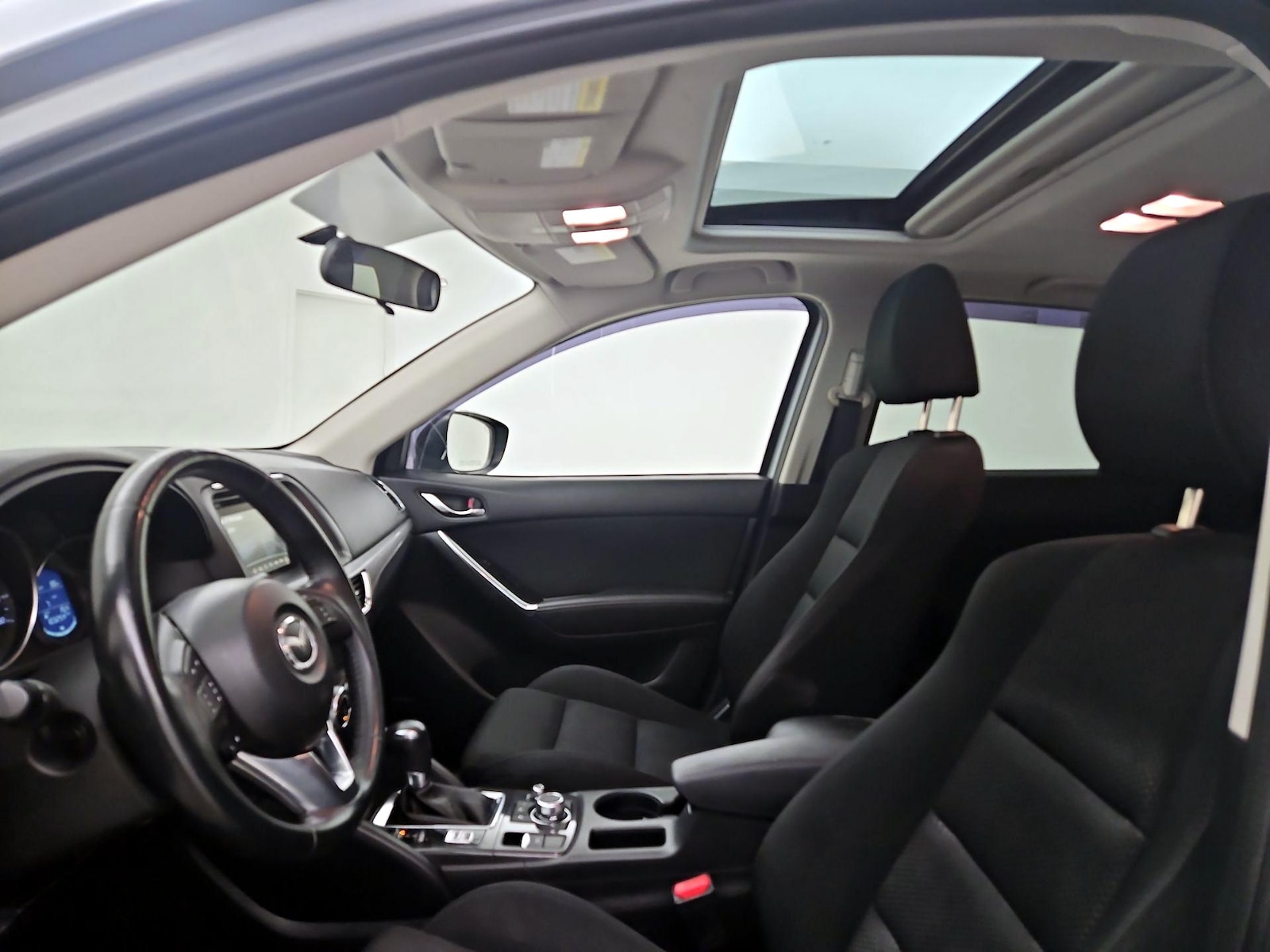 Sunroof(s) & Overhead Airbags
