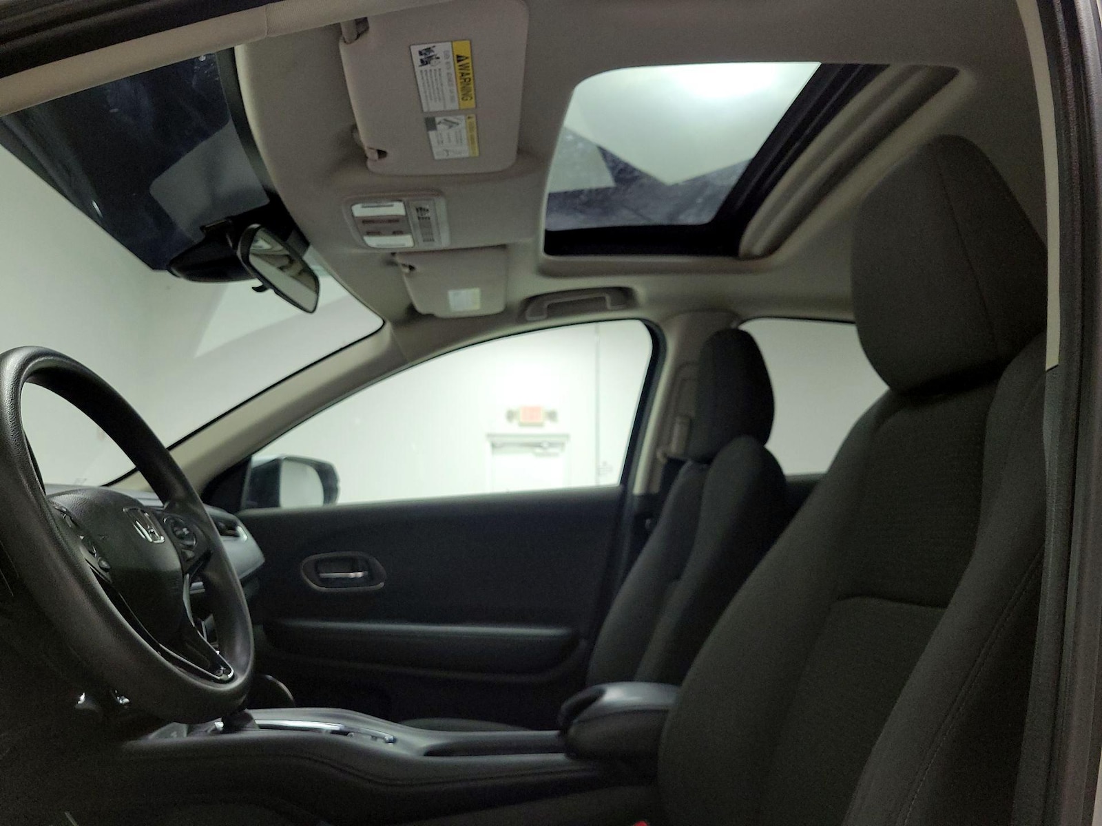 Sunroof(s) & Overhead Airbags