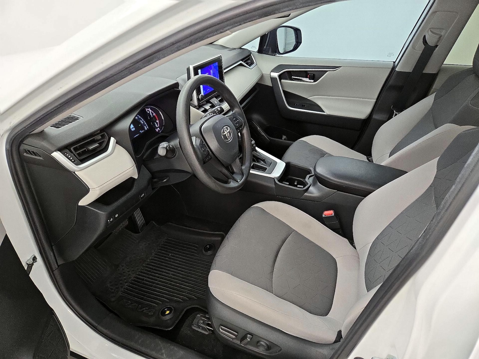 Power Seat(s) & Side Airbags