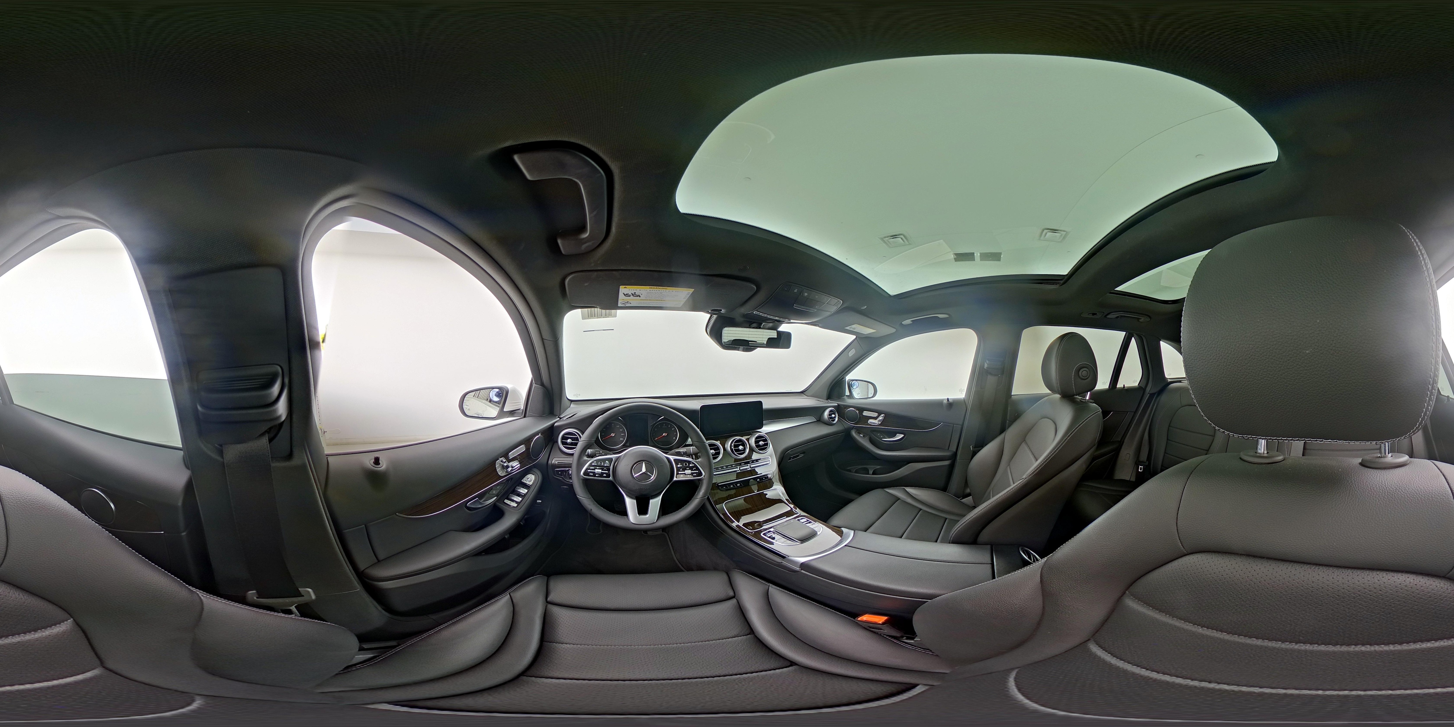 2022 Mercedes-Benz GLC GLC300 - Photo 25