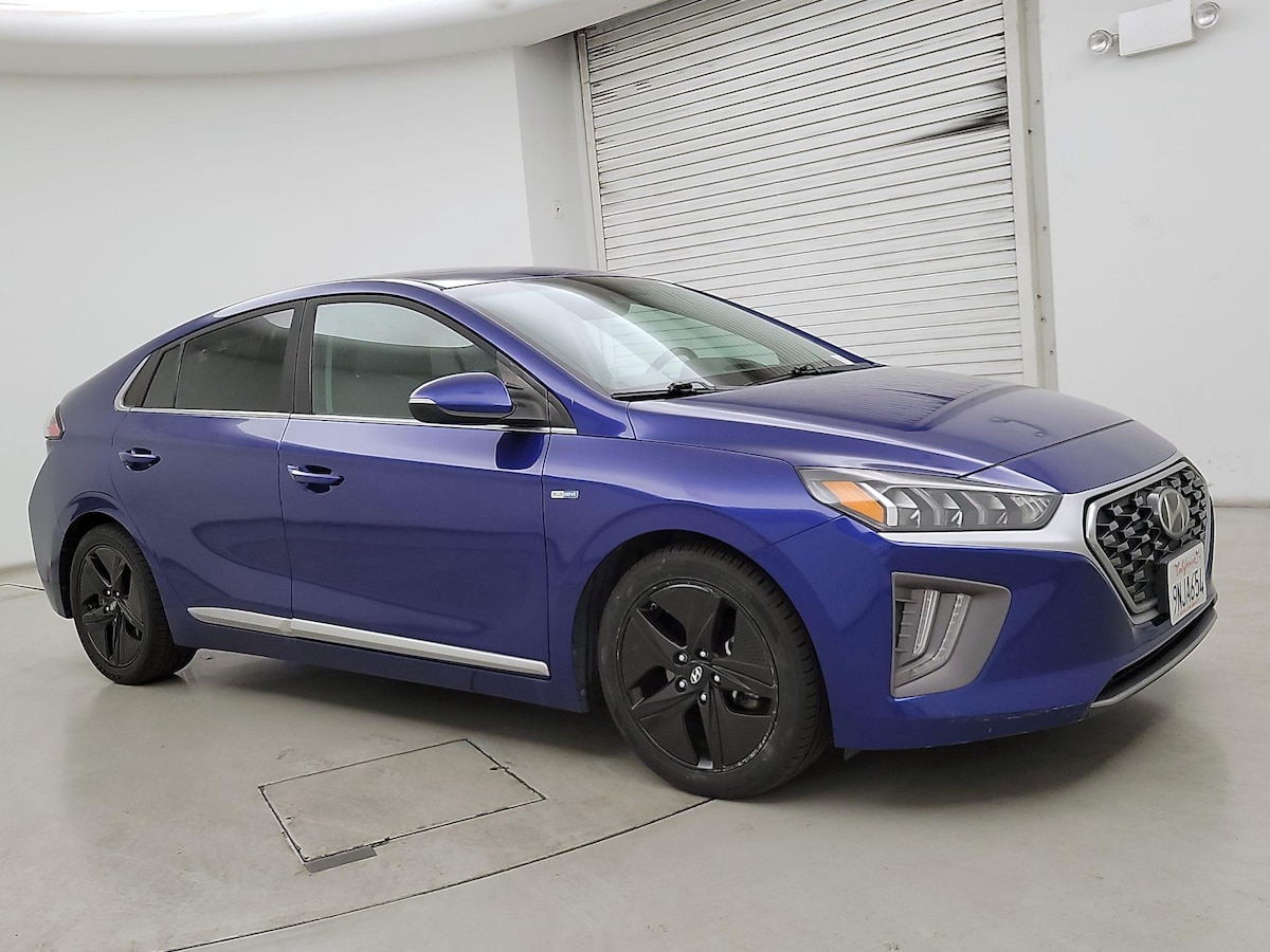 Featured vehicle