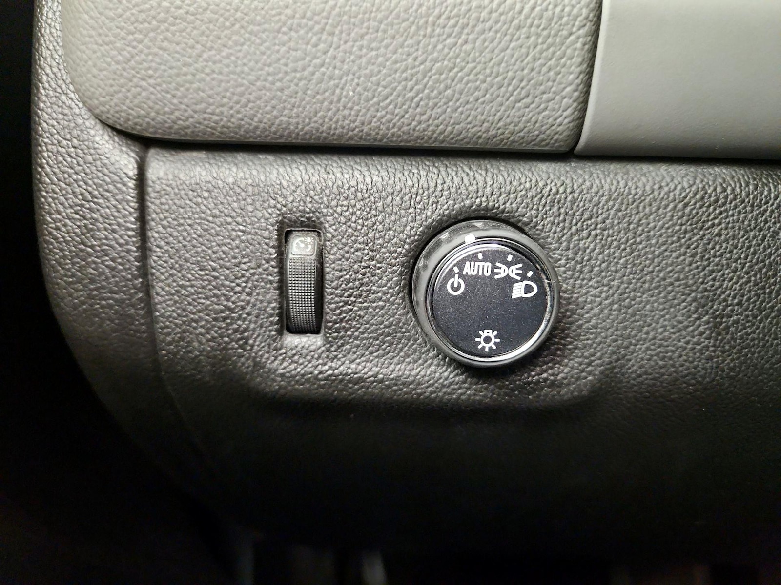 2017 Chevrolet Colorado Work Truck - Photo 14