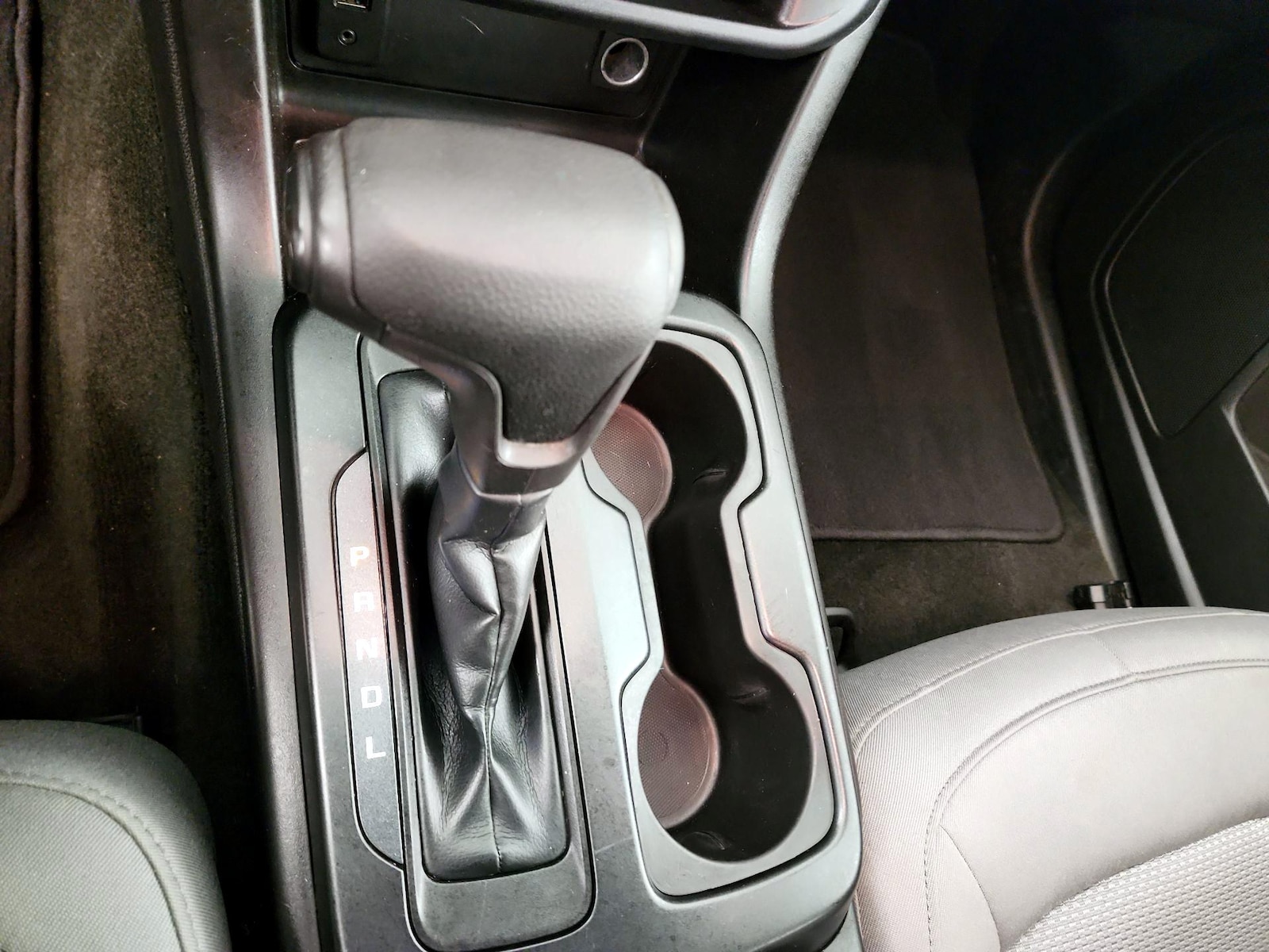 2017 Chevrolet Colorado Work Truck - Photo 18