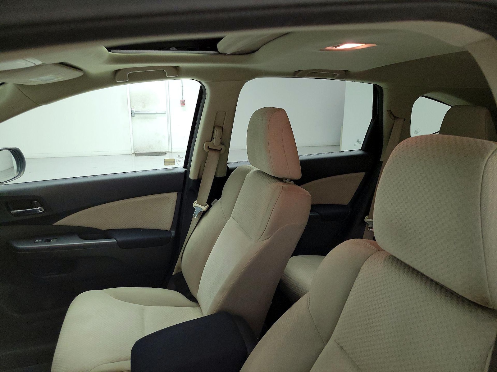 Sunroof(s) & Overhead Airbags