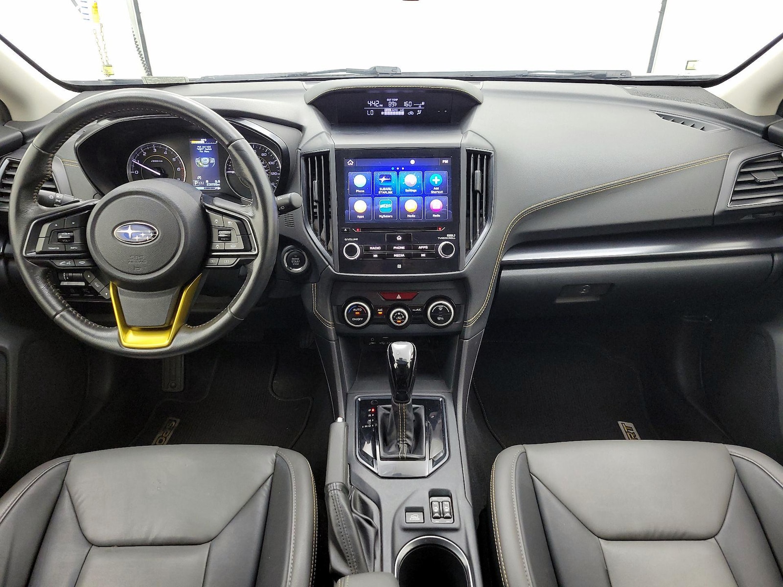 Apple CarPlay® & Android Auto™