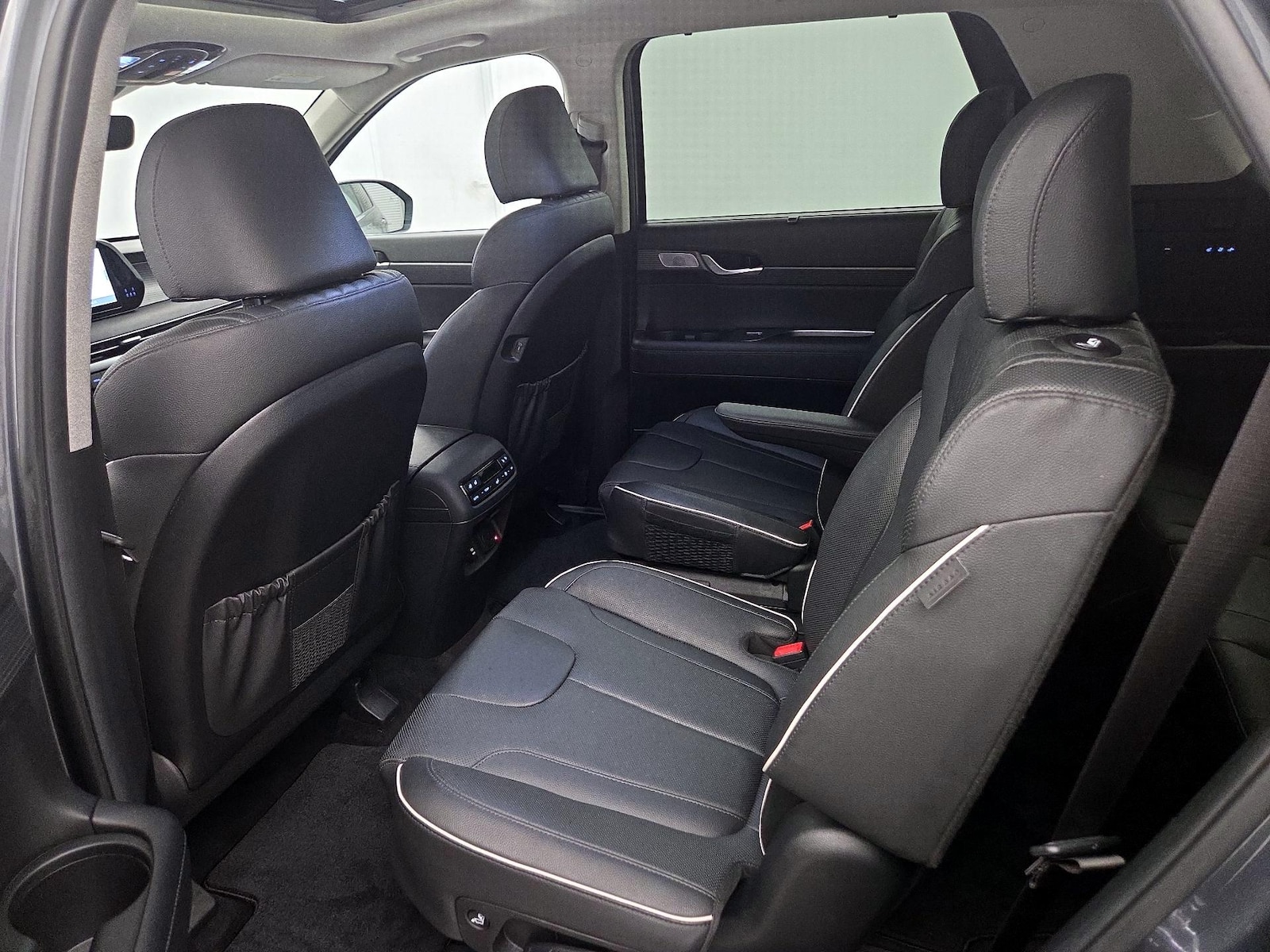 Rear Air Conditioning