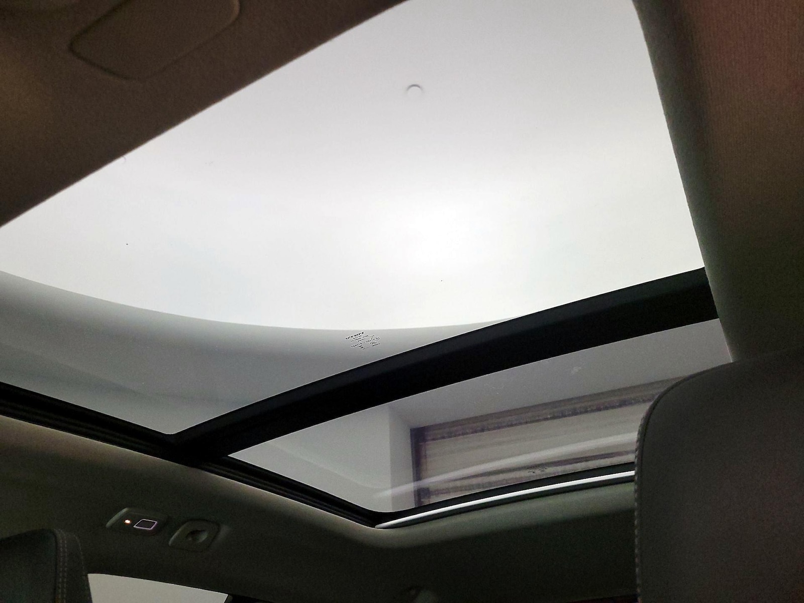Panoramic Sunroof