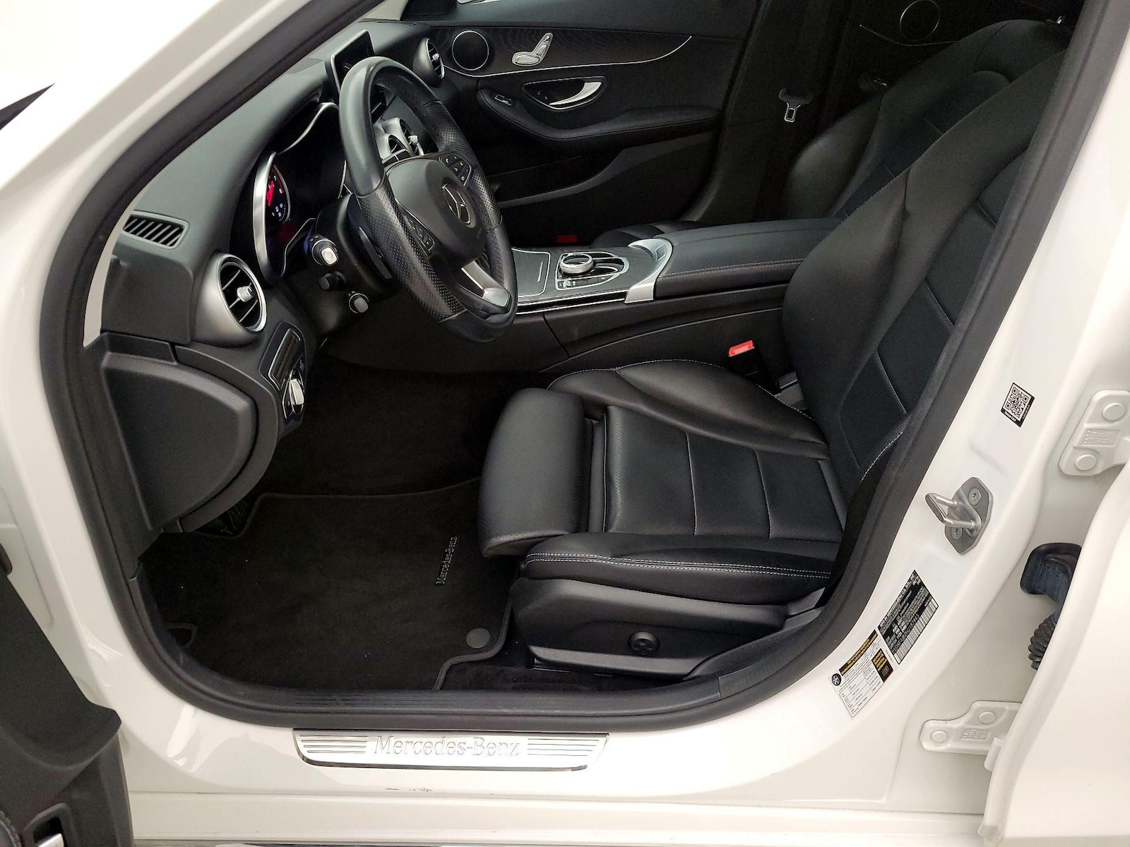 Power Seat(s) & Side Airbags