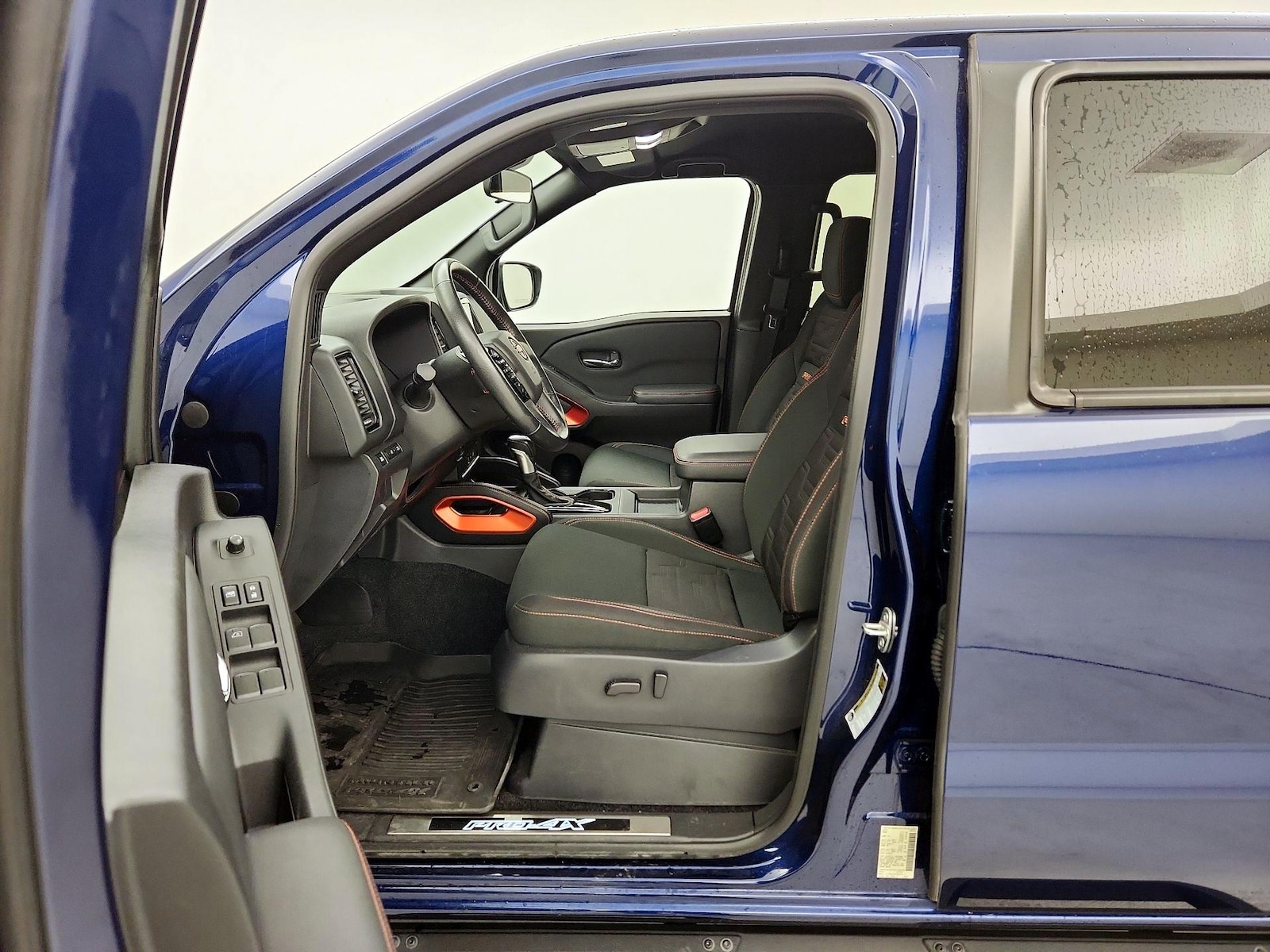Power Seat(s) & Side Airbags