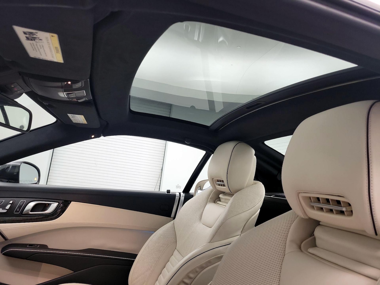 Skylight(s) & Overhead Airbags