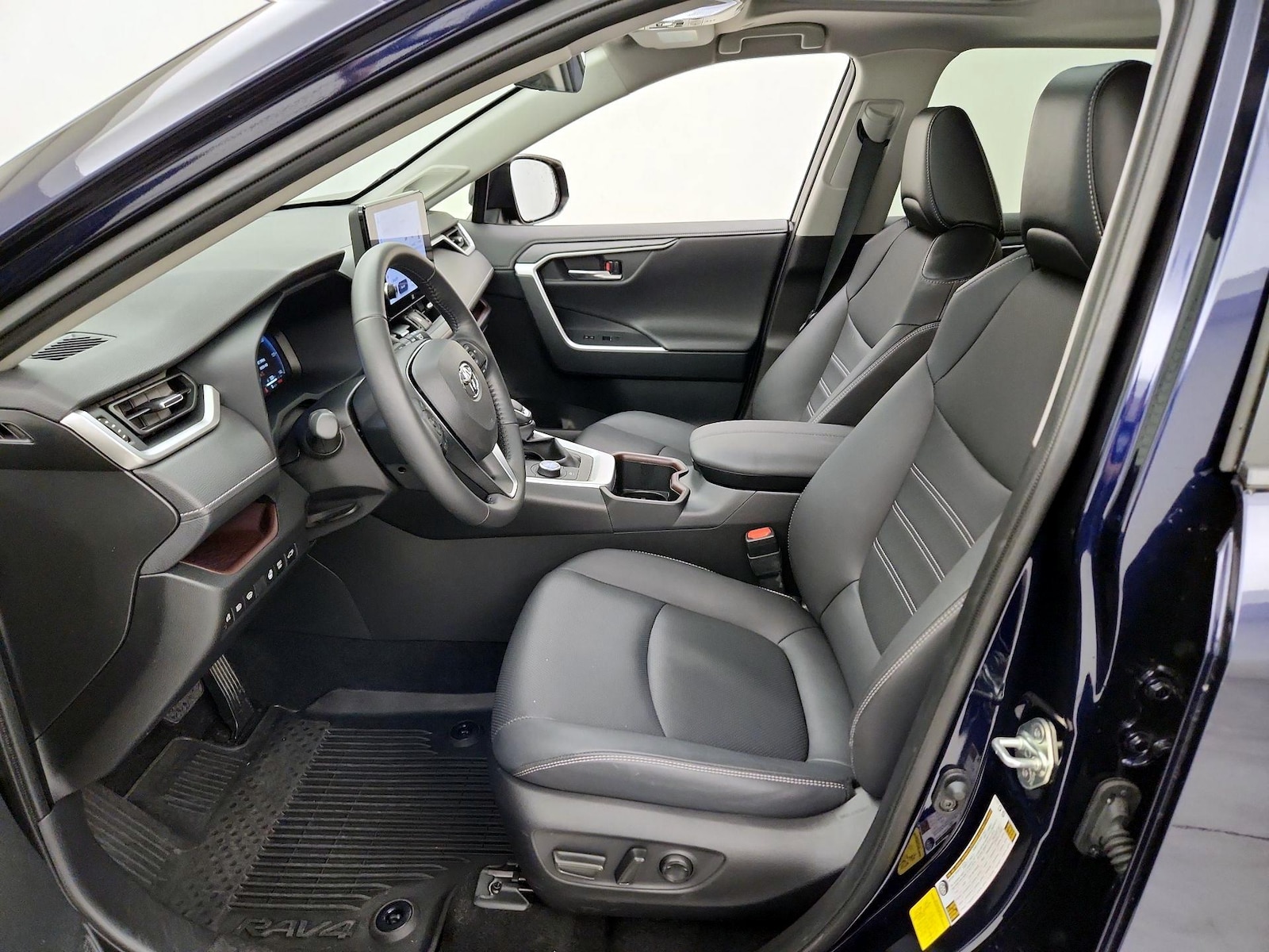 Front Seat Heaters & A/C Seat(s)