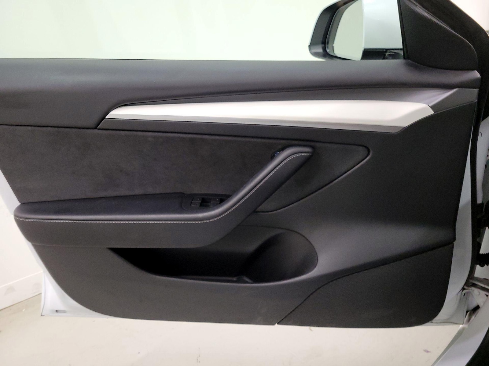 Skylight(s) & Overhead Airbags