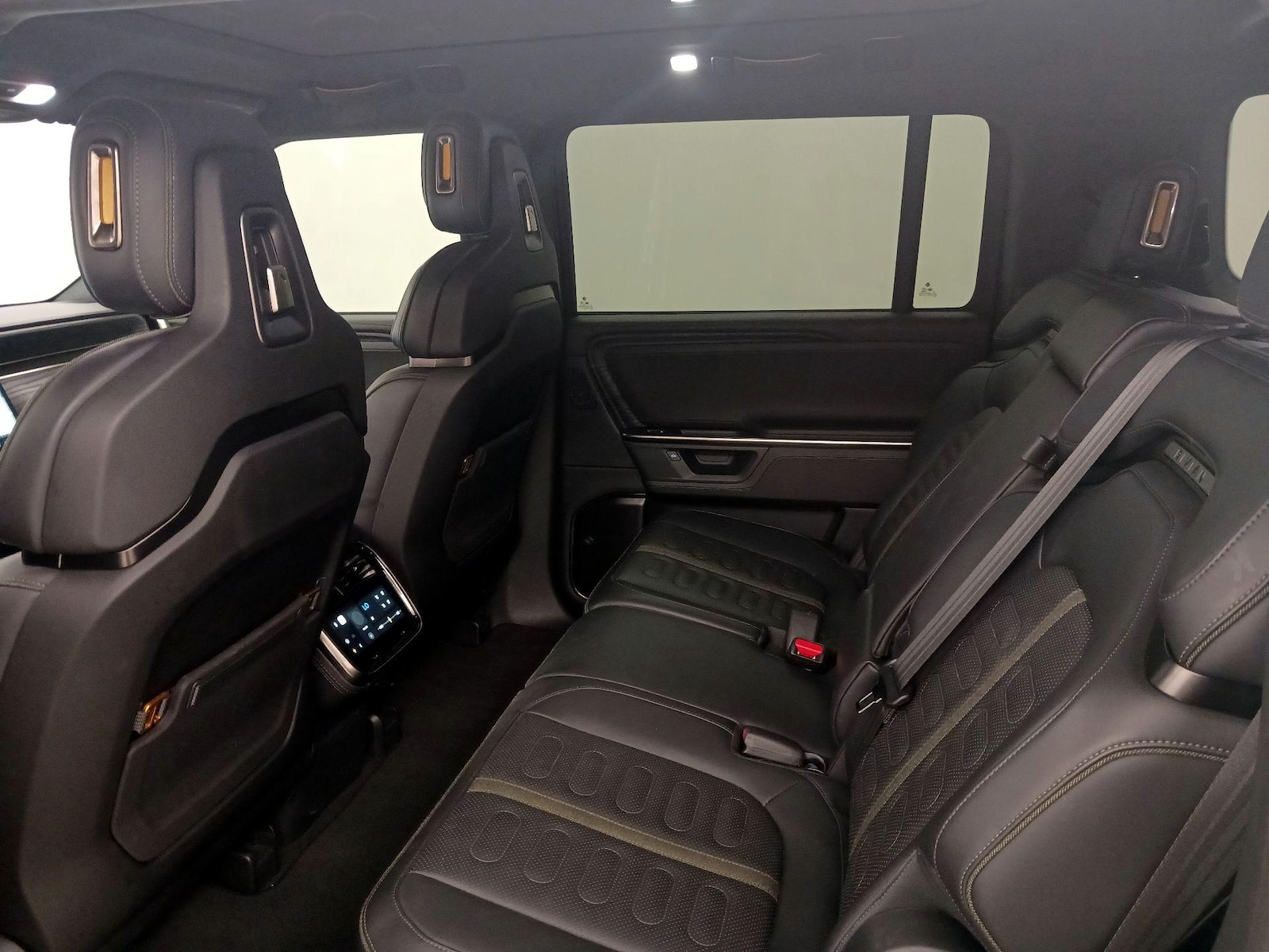 Rear Air Conditioning