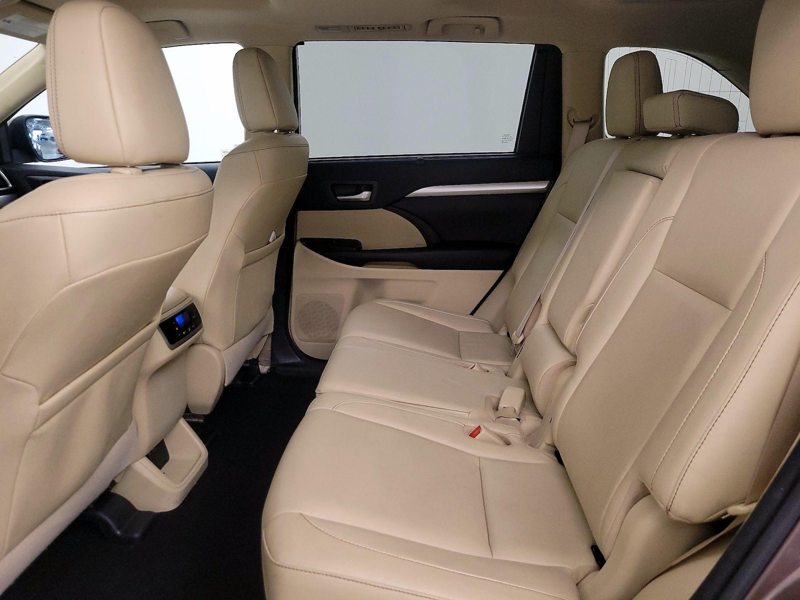 Rear Air Conditioning