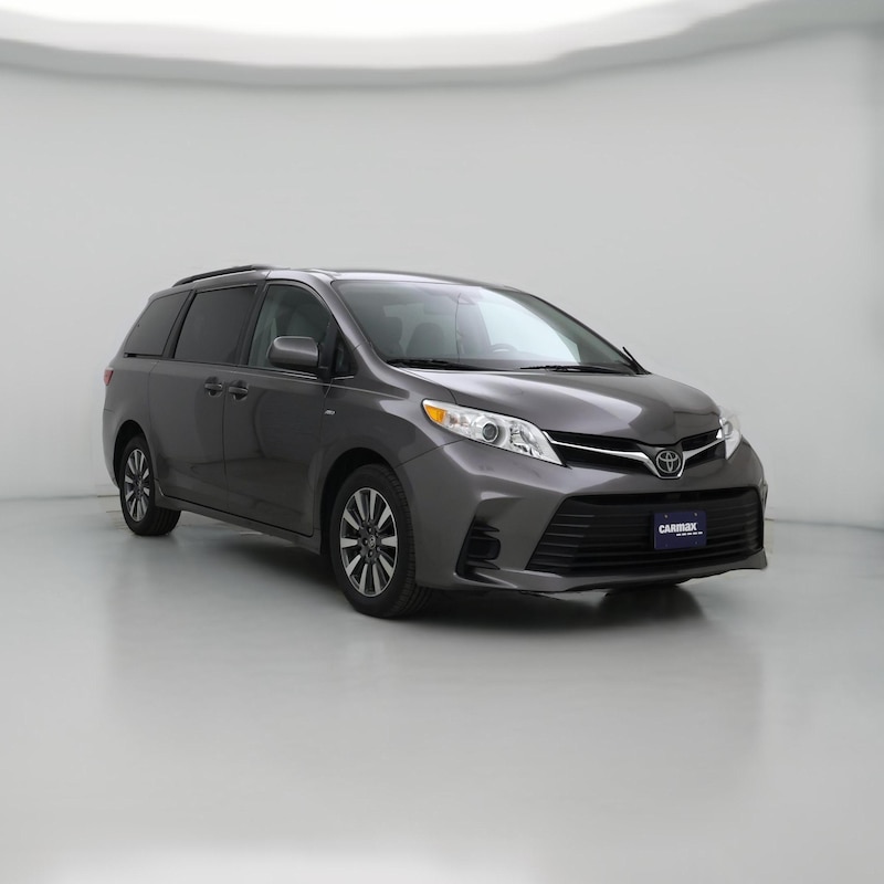 2020 Toyota Sienna LE