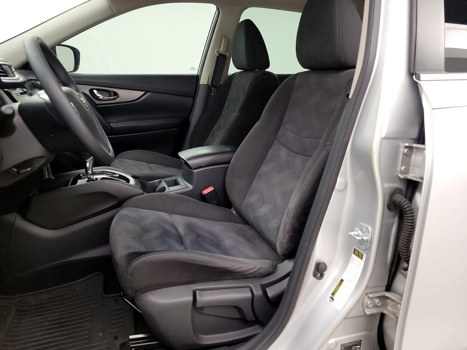 Power Seat(s) & Side Airbags